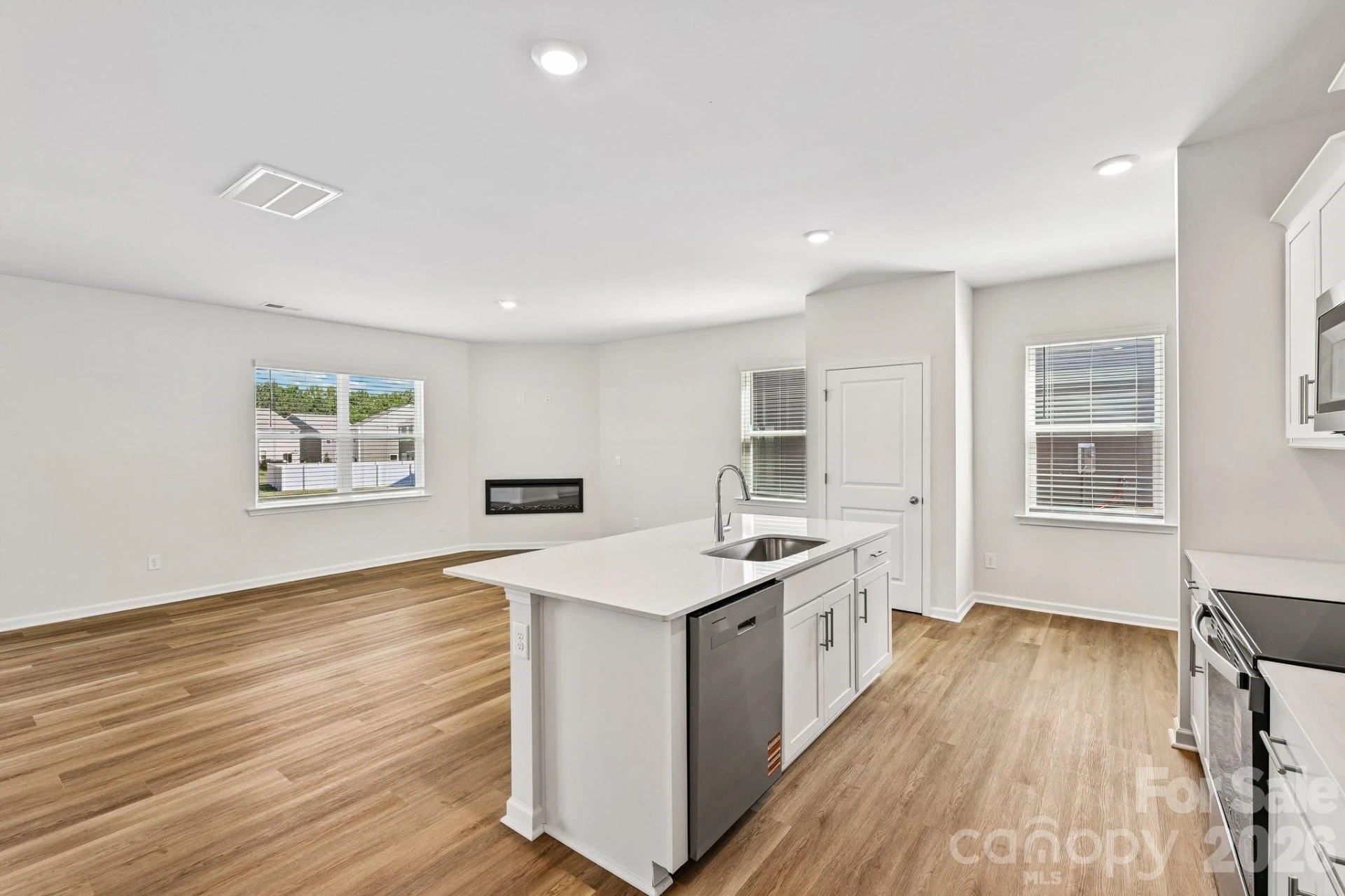 1011 Two Brothers Lane - Photo 12