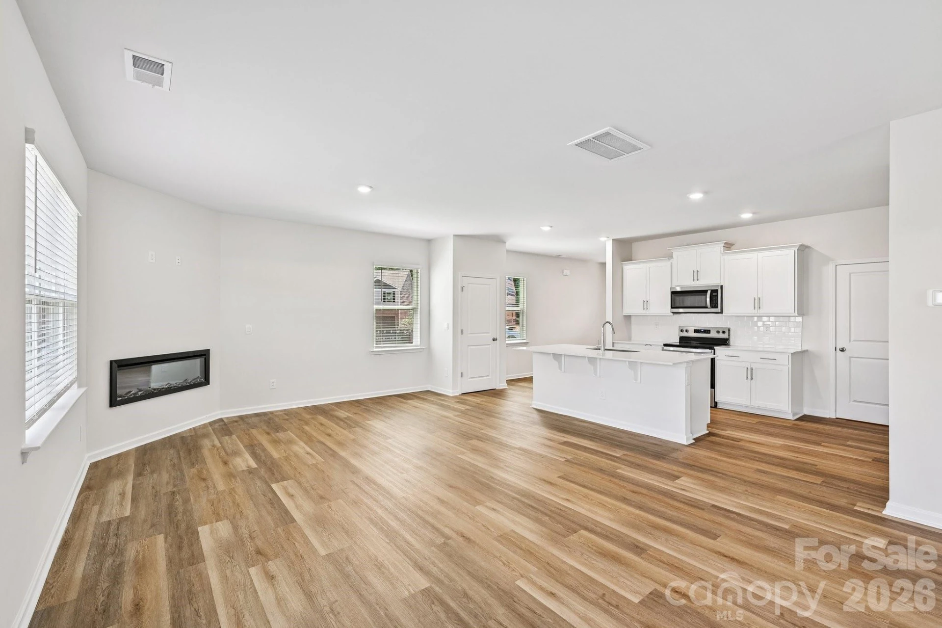 1011 Two Brothers Lane - Photo 5