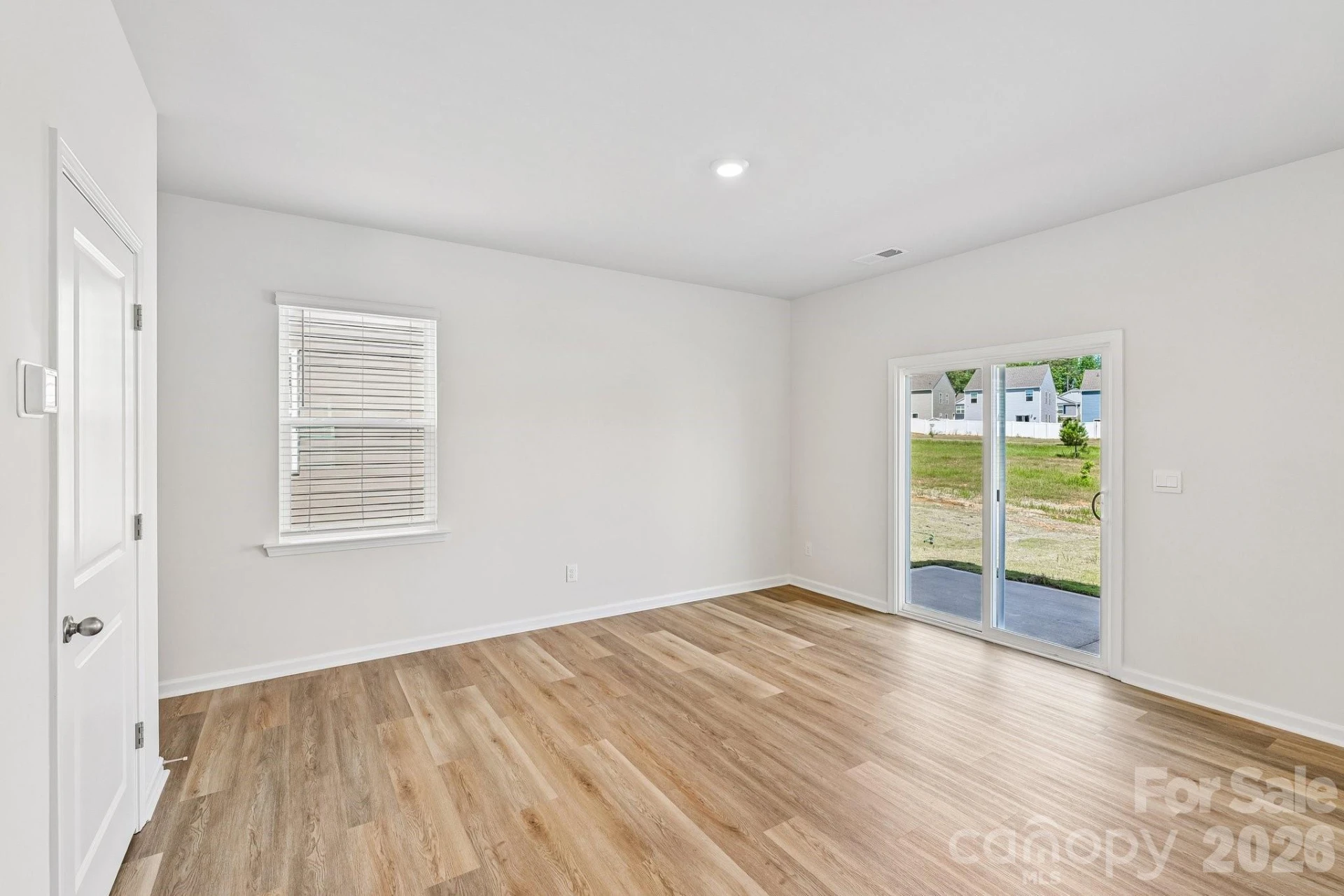 1011 Two Brothers Lane - Photo 7