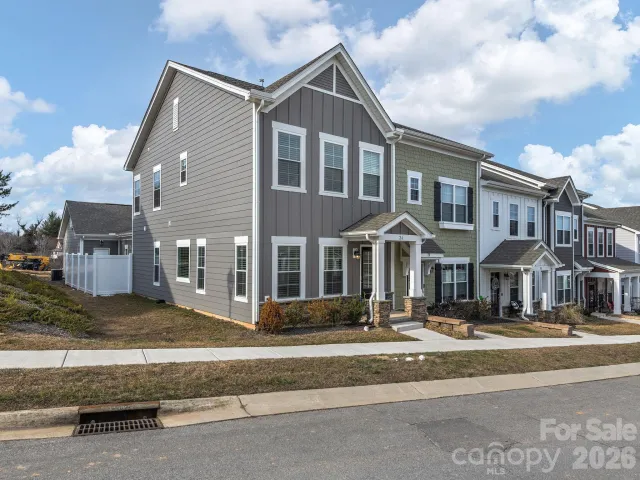 26 Walnut Springs Drive