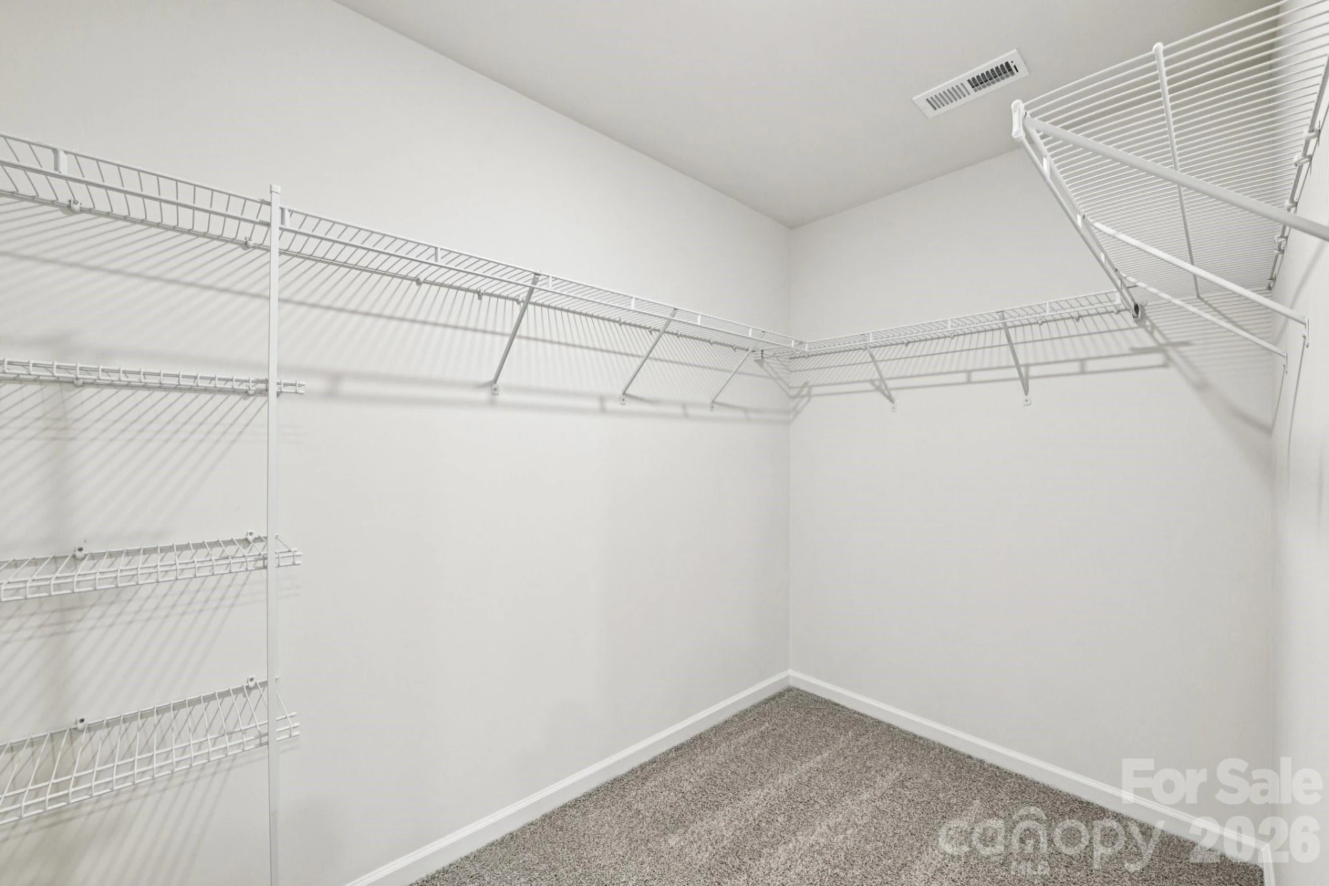 7648 Bainbridge Road - Photo 17