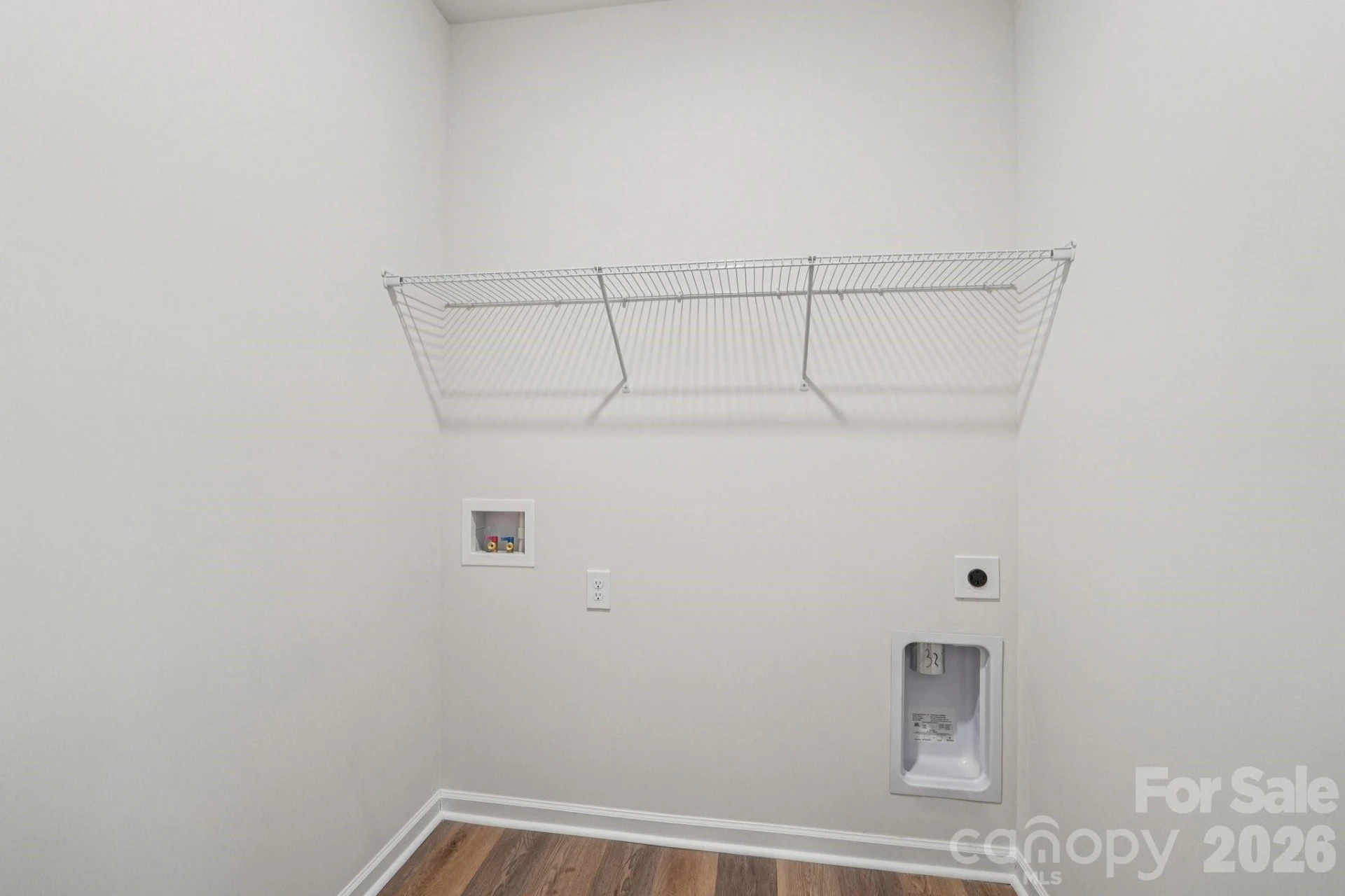 7636 Bainbridge Road - Photo 17