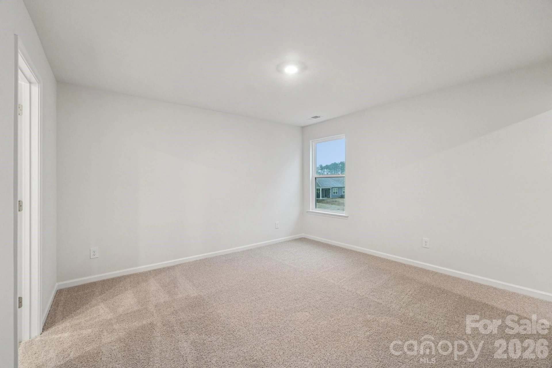 7636 Bainbridge Road - Photo 24