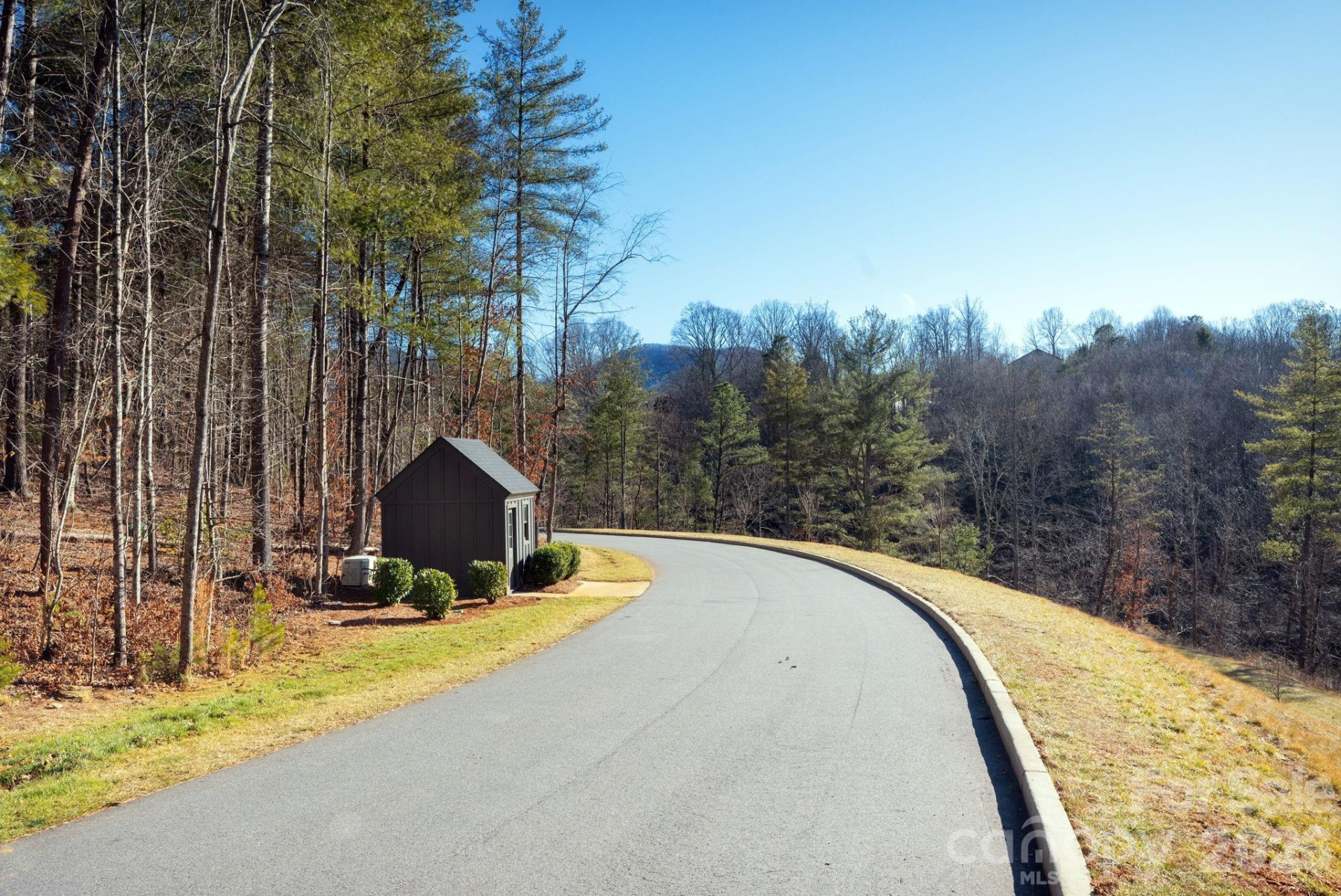 136 Riverbend Forest Drive #21 - Photo 11
