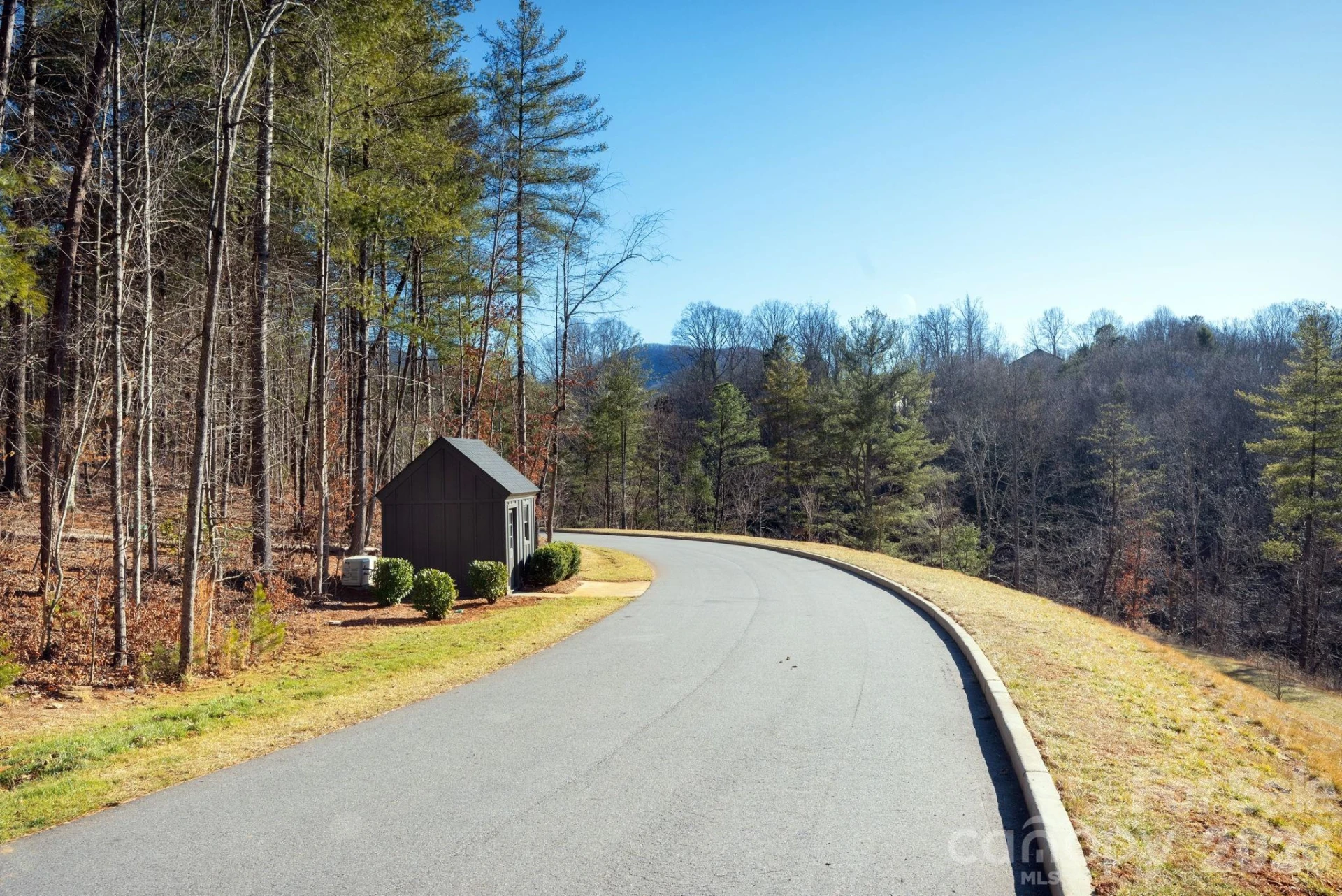136 Riverbend Forest Drive #21 - Photo 11