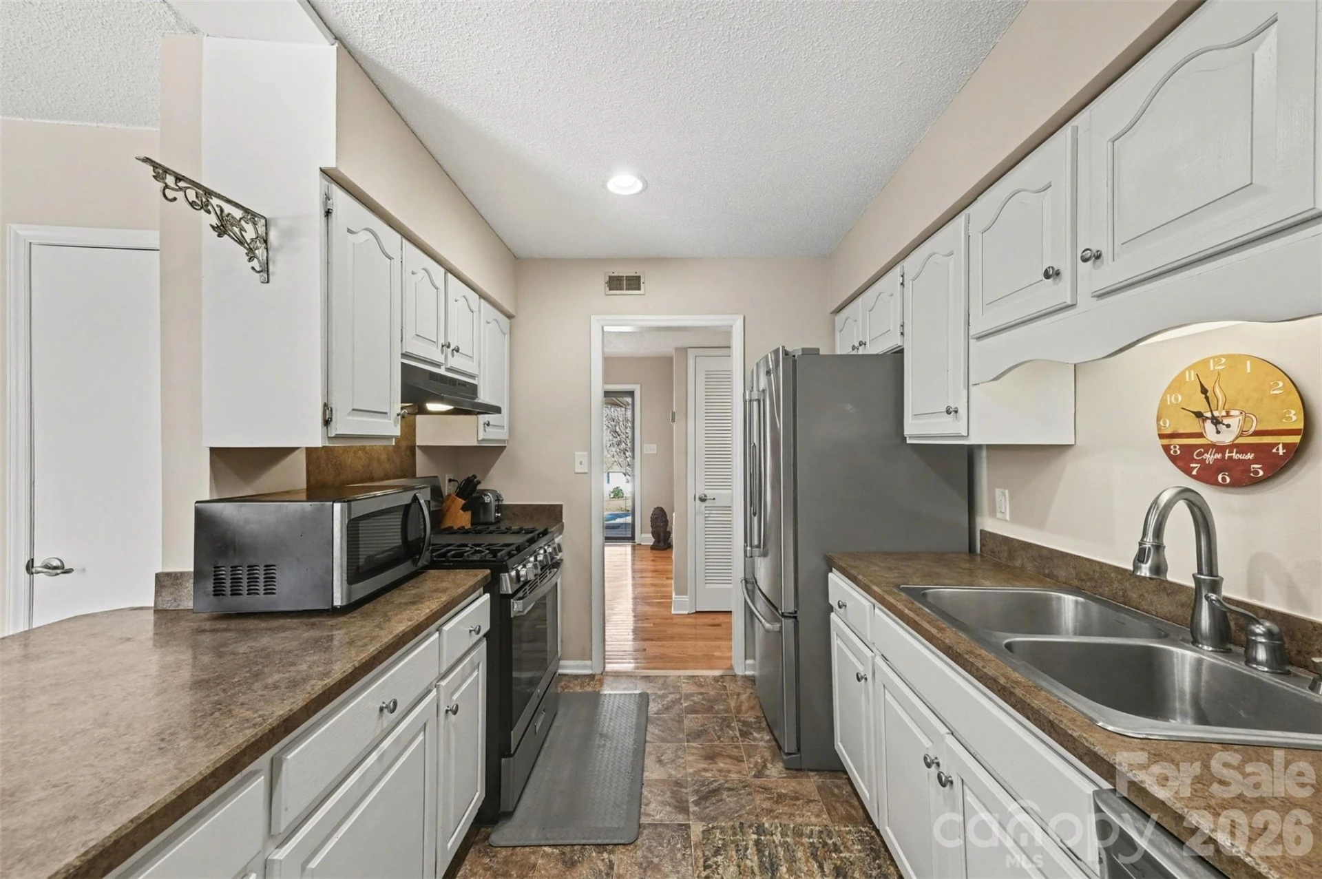 3030 Vernell Lane - Photo 17