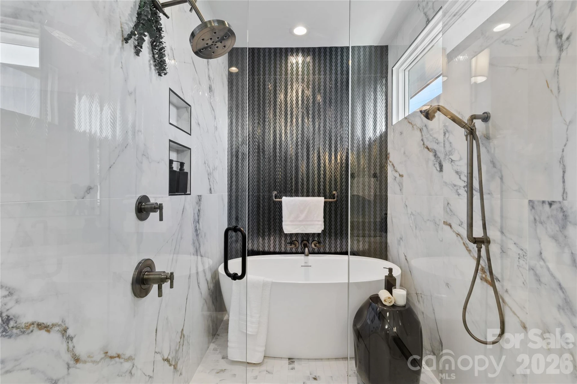 2117 LOMBARDY Circle - Photo 22