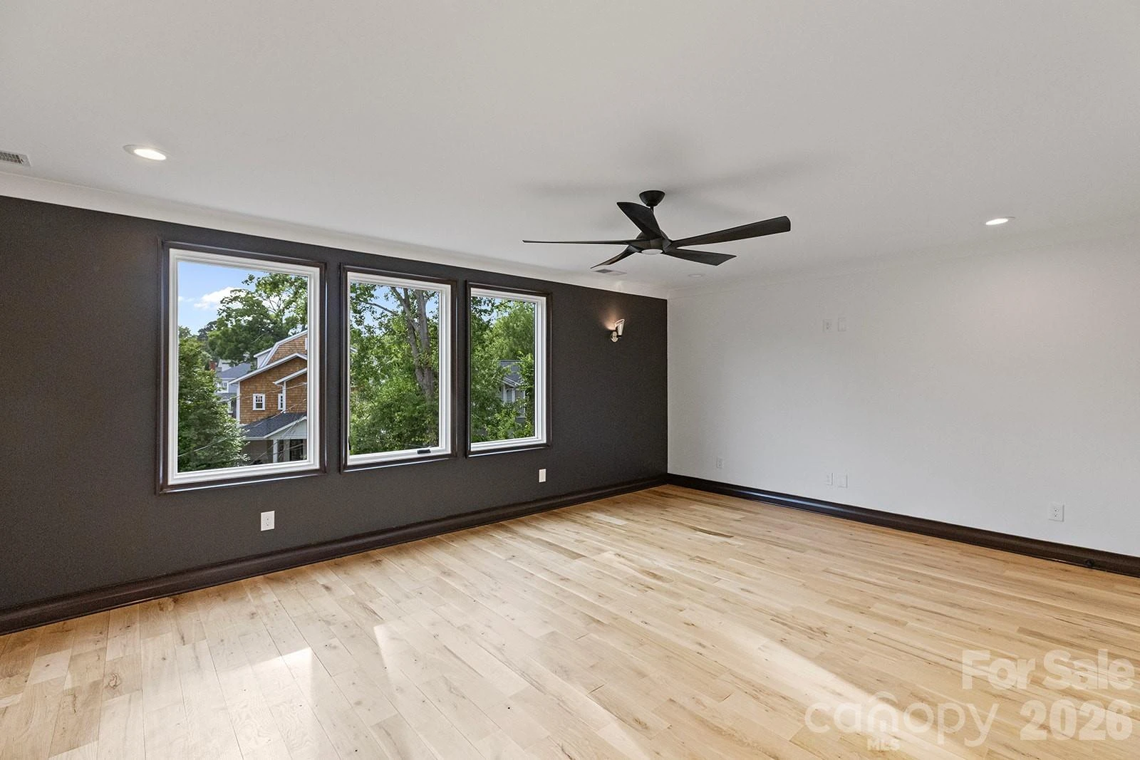 2117 LOMBARDY Circle - Photo 29