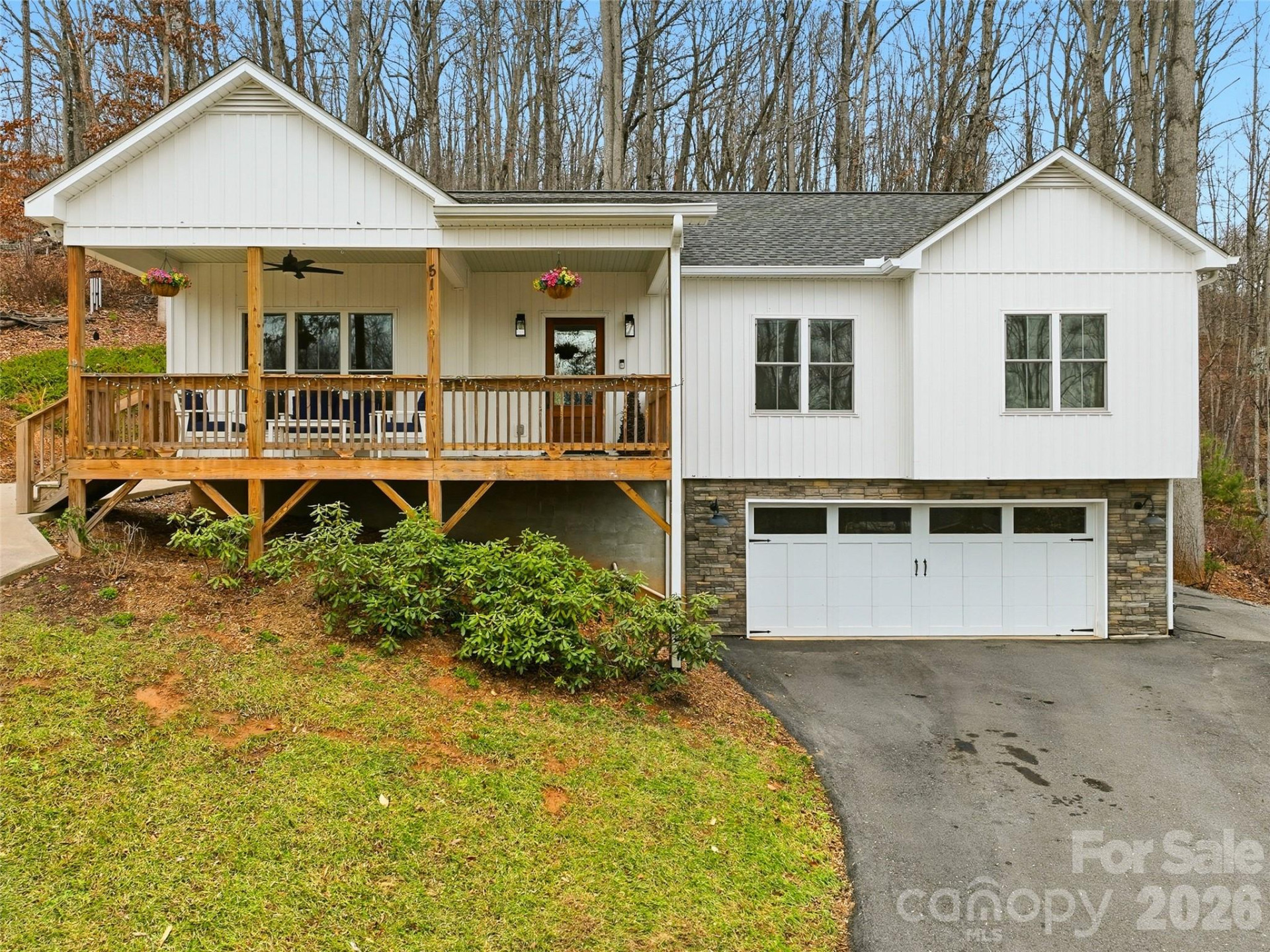 51 Leatherwood Drive - Photo 2