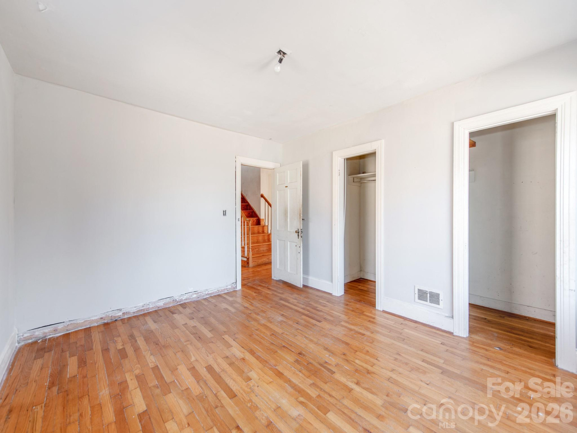 113 Falls Street - Photo 13