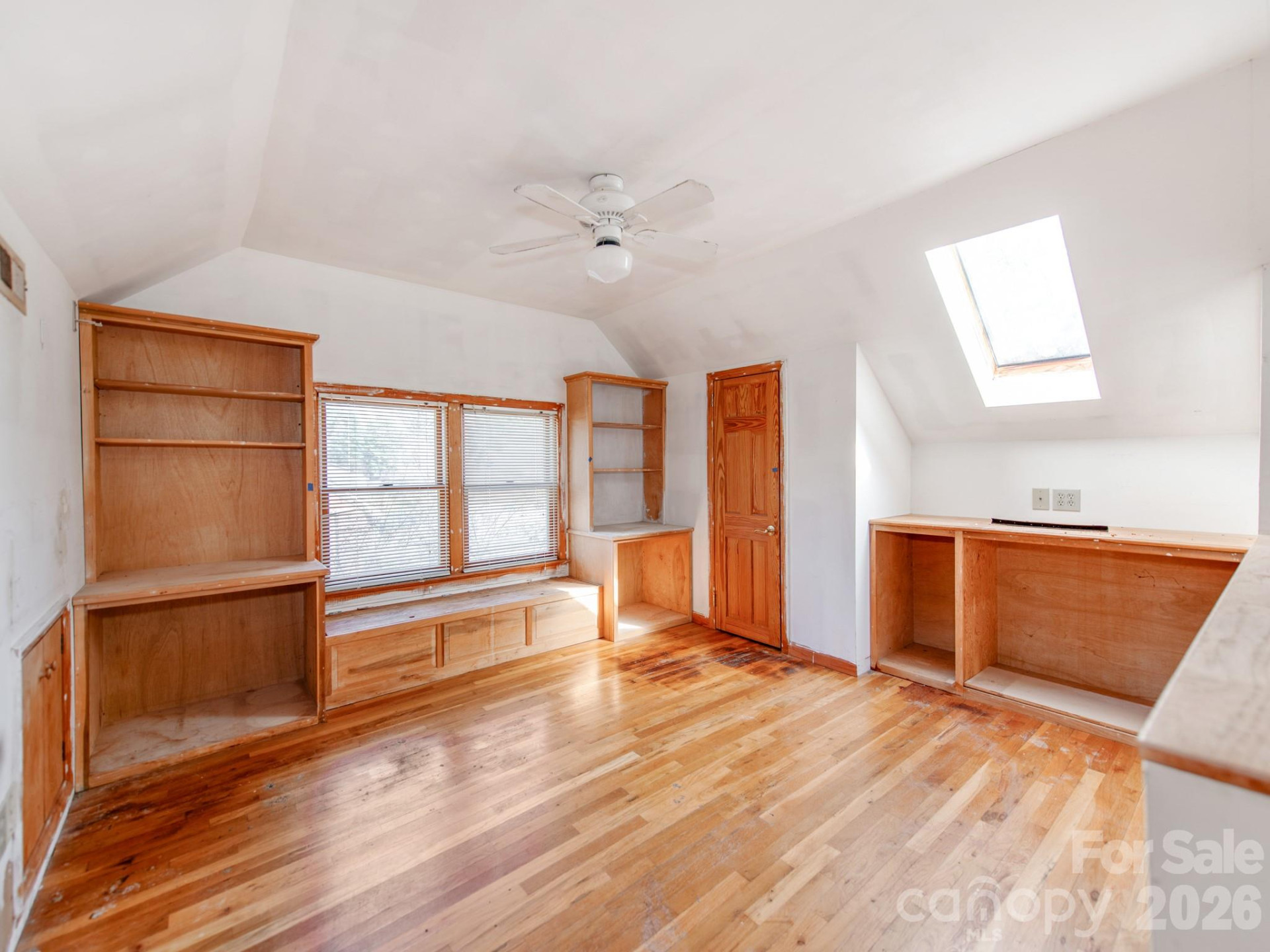 113 Falls Street - Photo 18