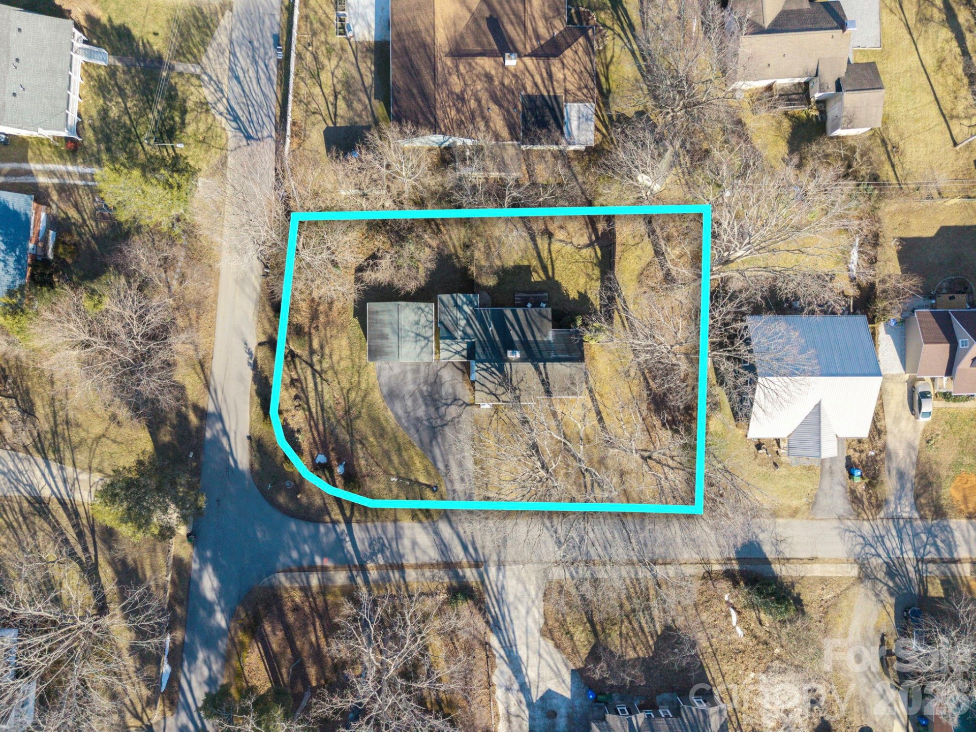 1 Linden Street - Photo 3