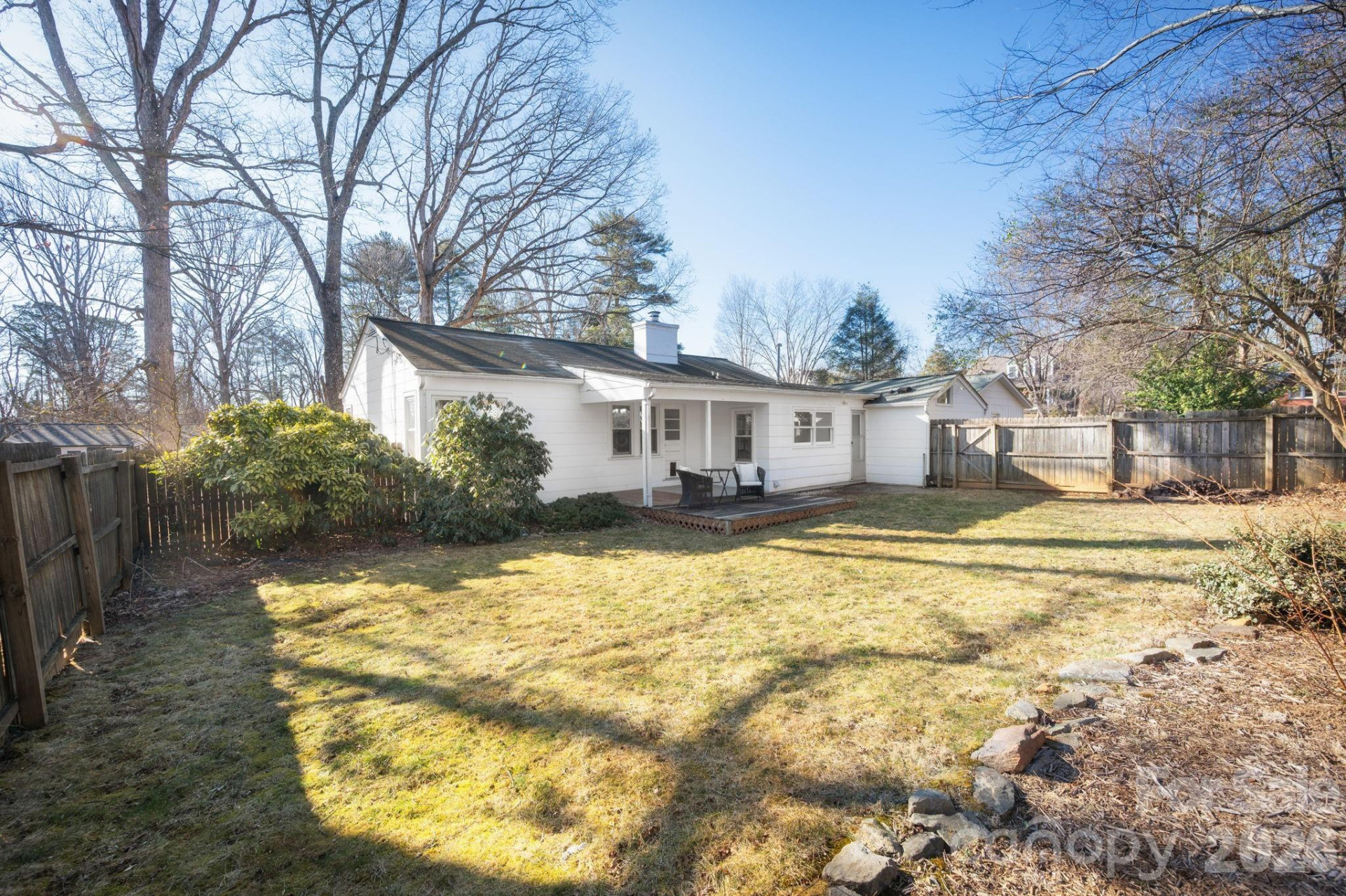 1 Linden Street - Photo 27