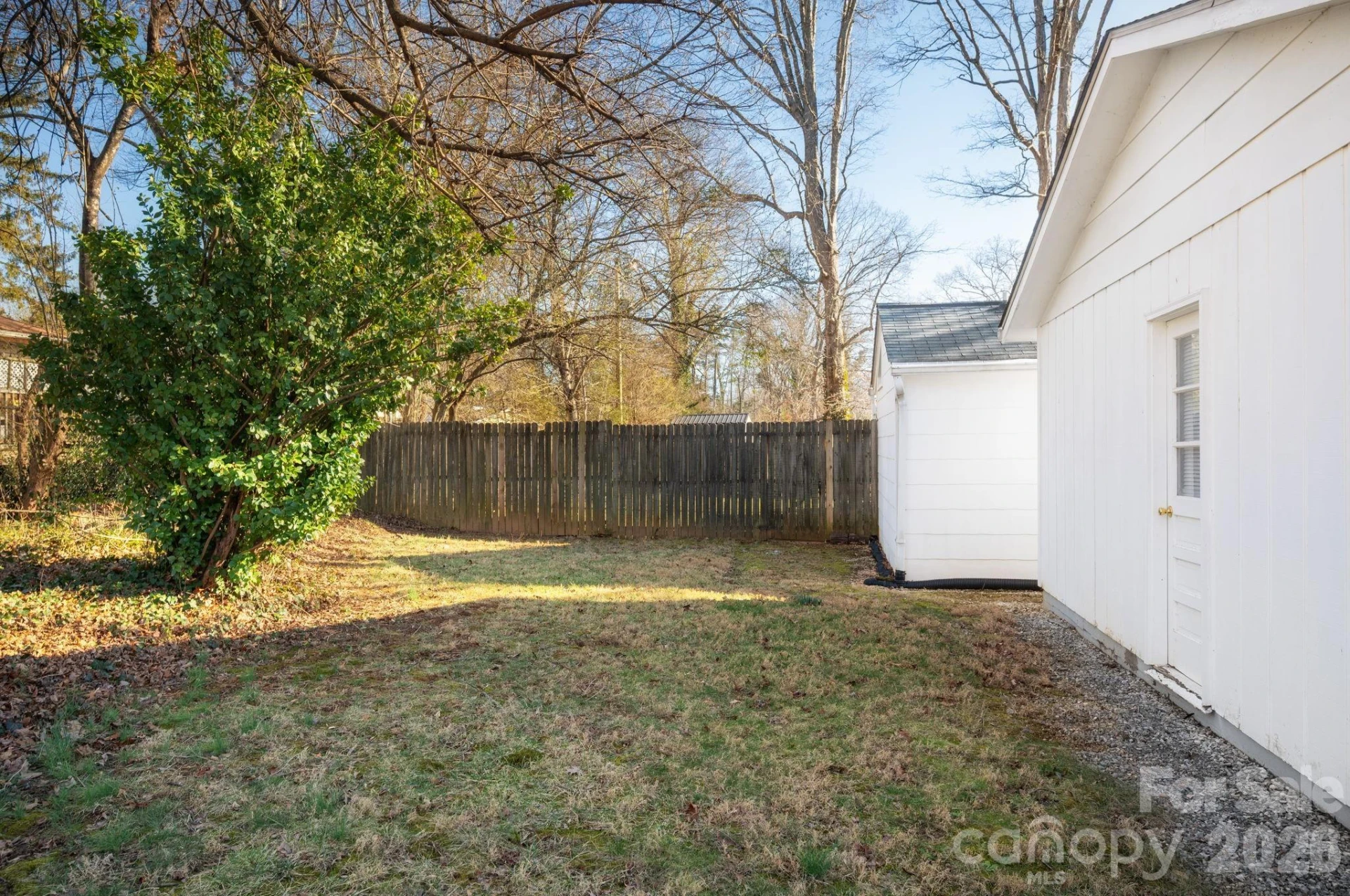 1 Linden Street - Photo 28