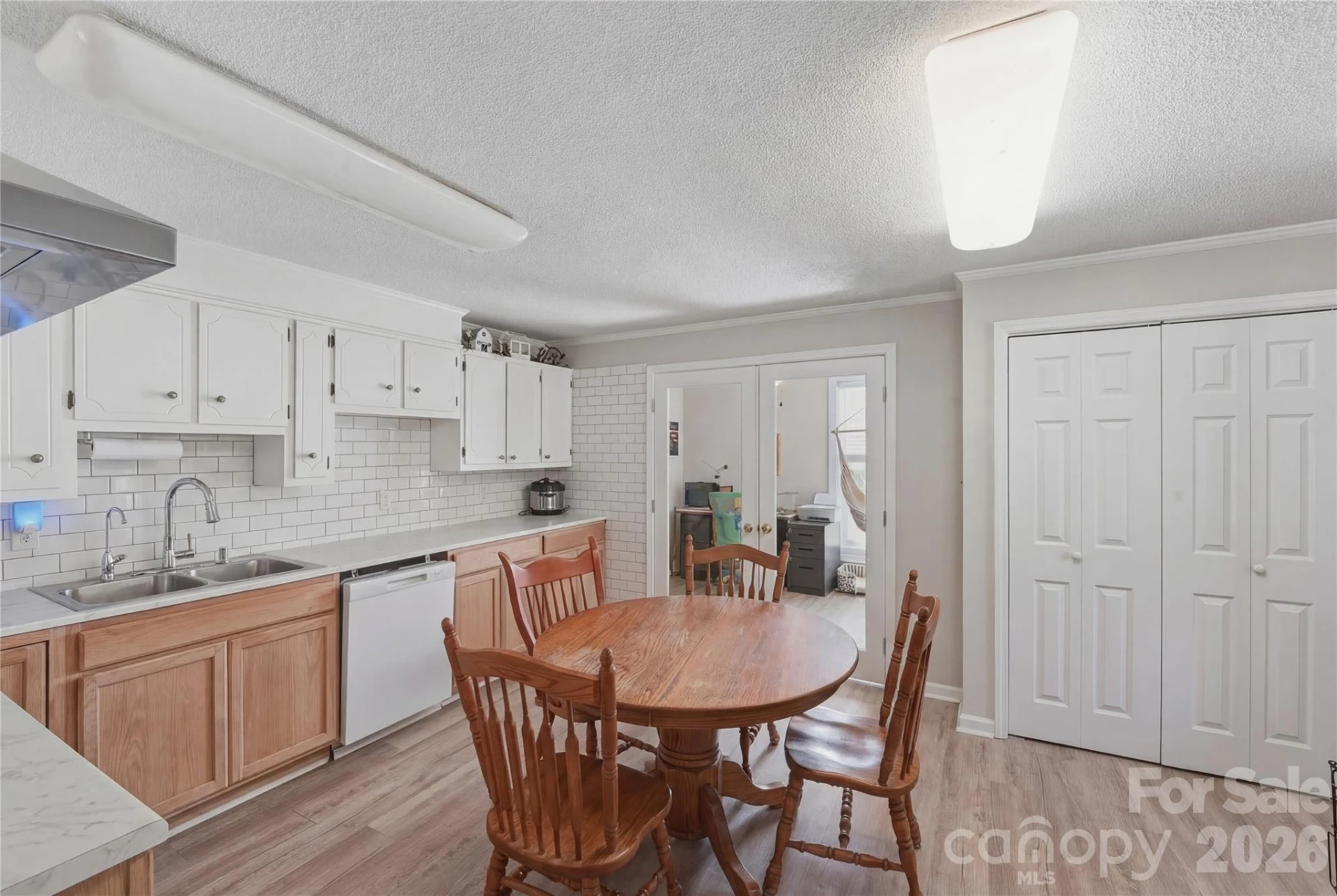 1372 Lucy Drive - Photo 11