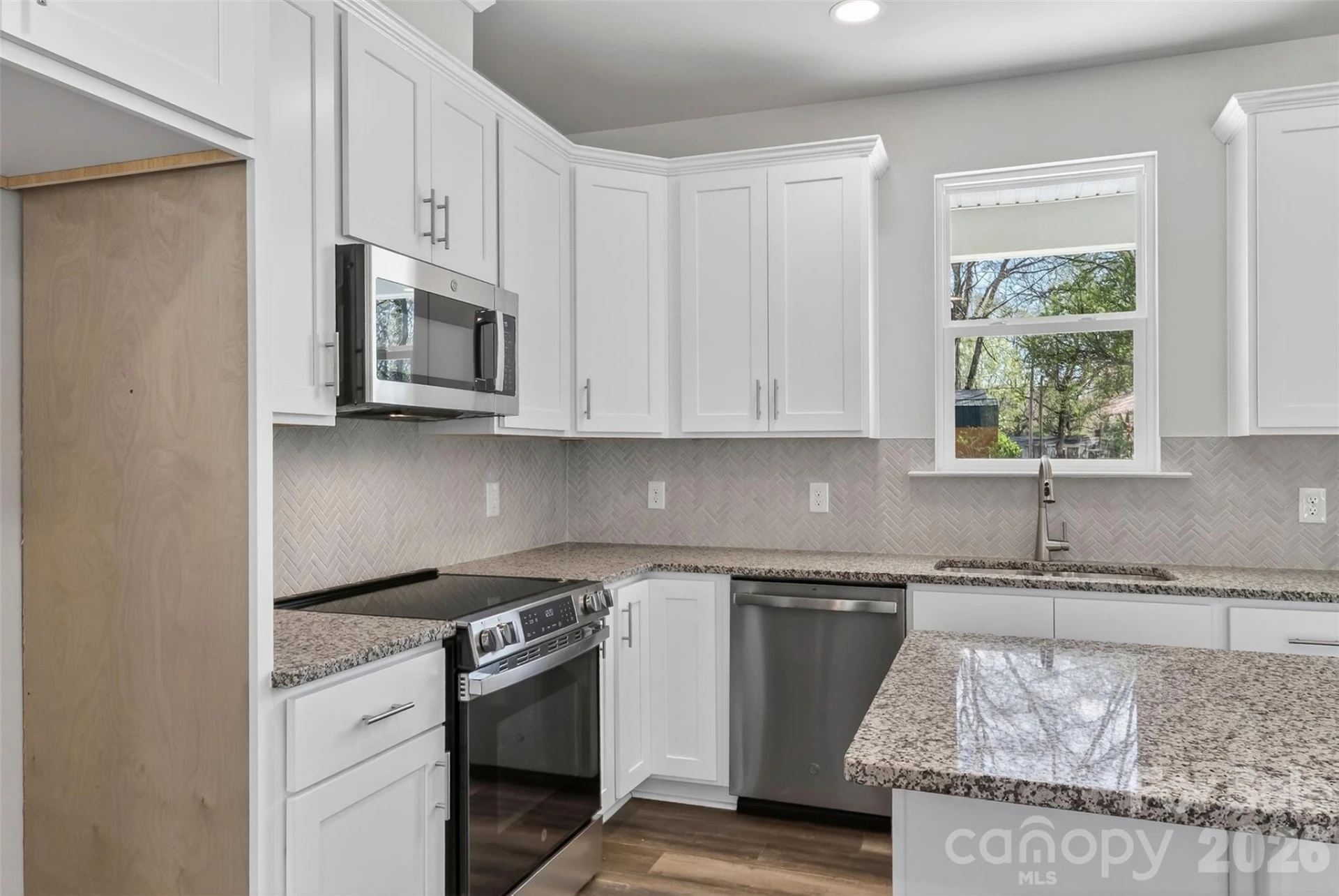 413 Dogwood Lane - Photo 5