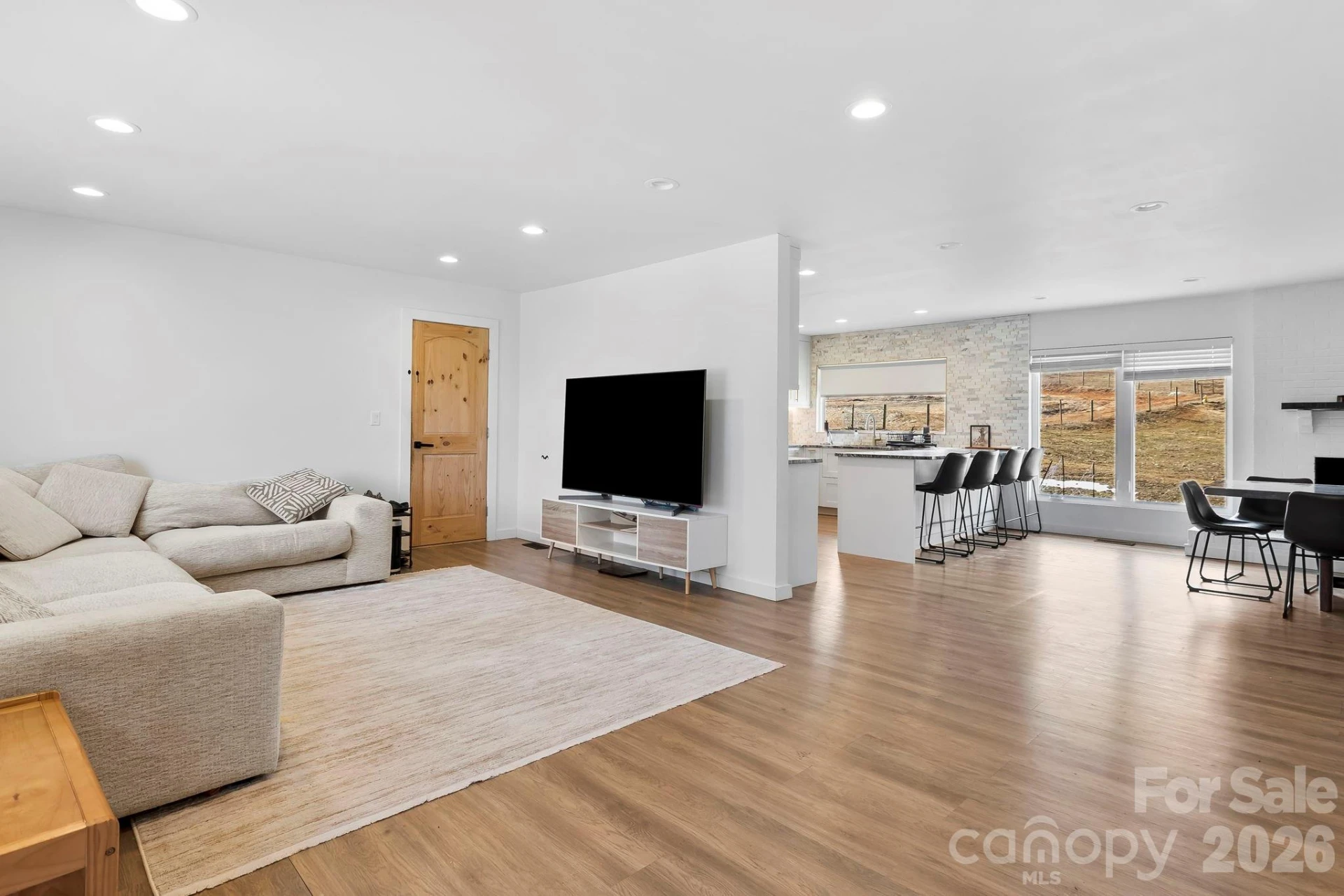 14 Selway Drive - Photo 3