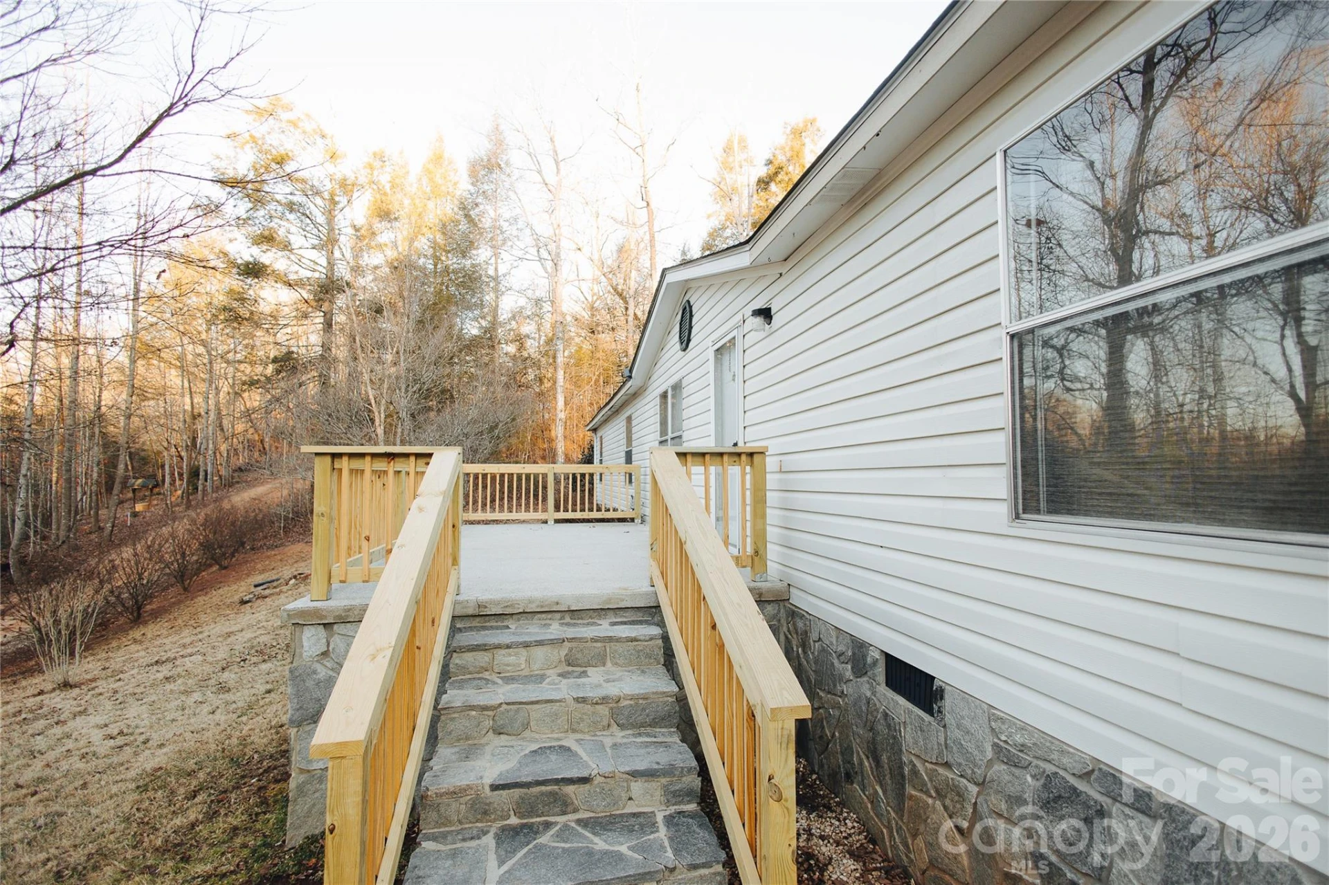 2506 Lytle Mountain Road - Photo 6