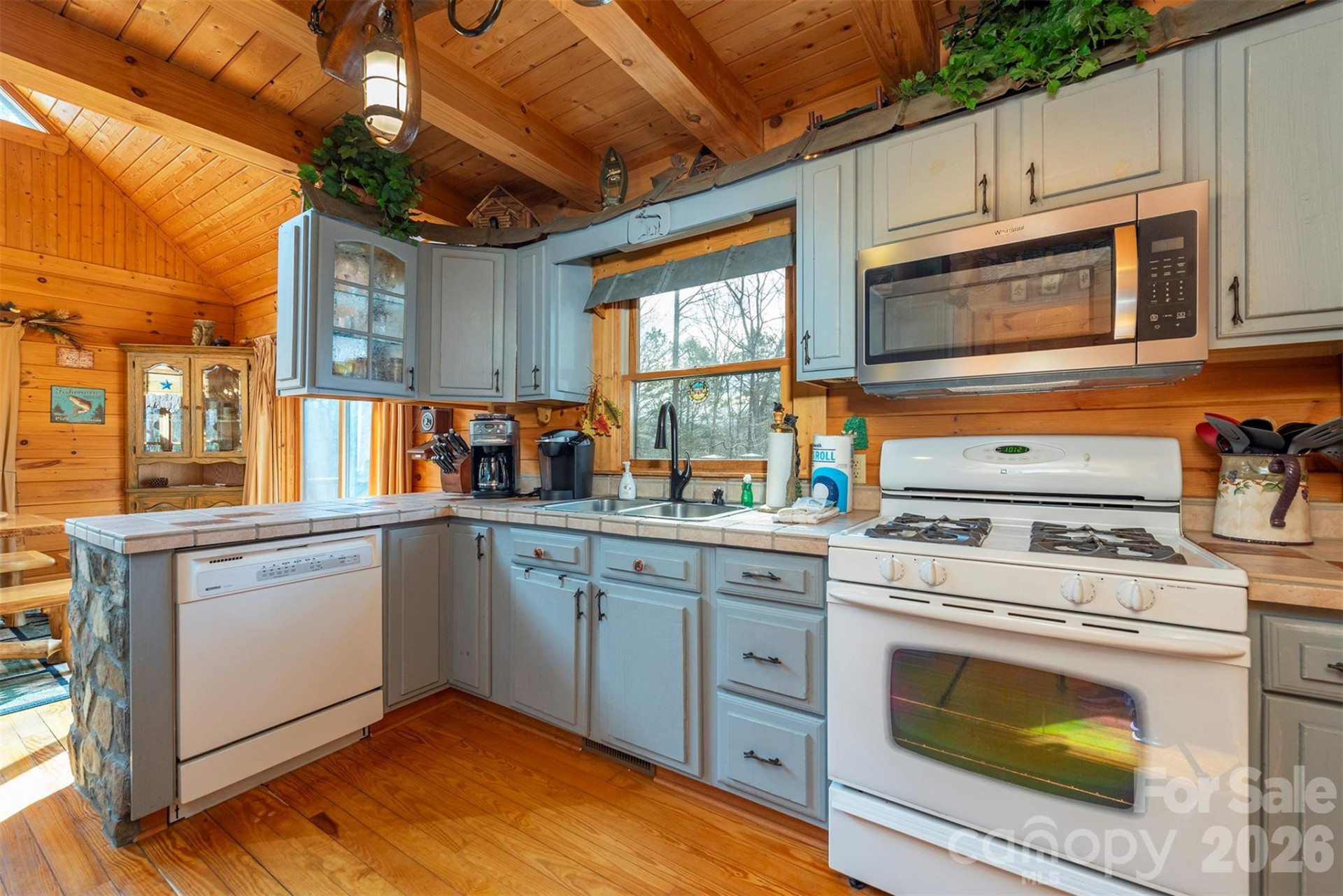 145 Flynn Court - Photo 13