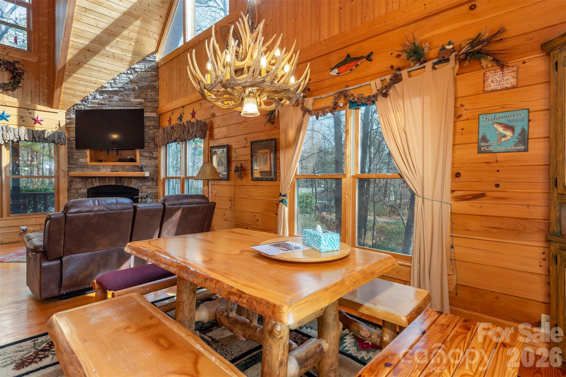 145 Flynn Court - Photo 7