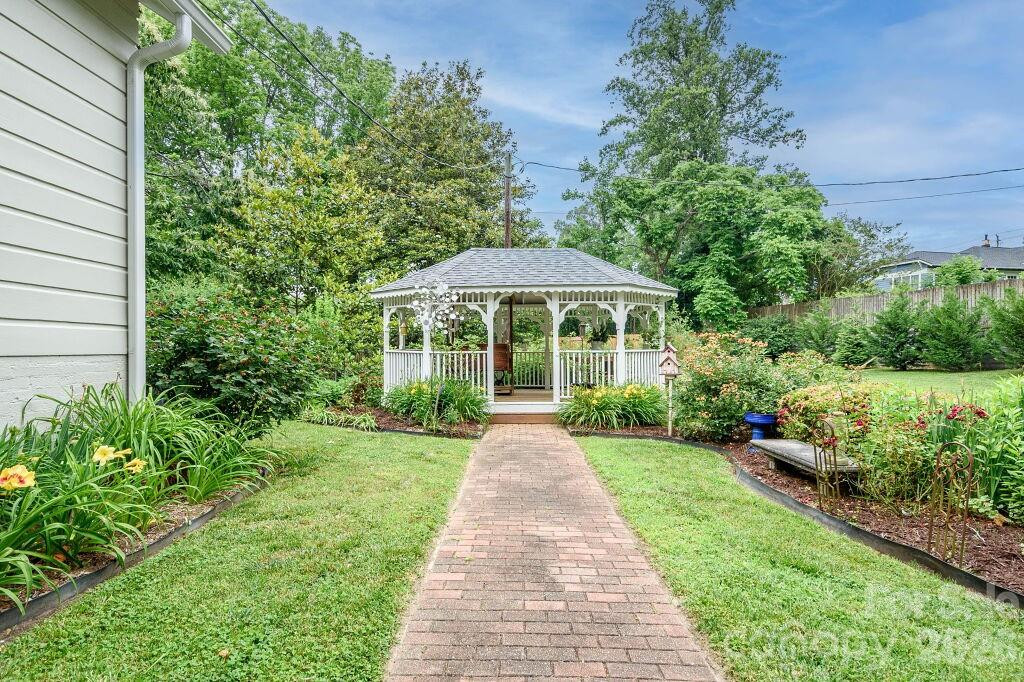 832 4th Avenue - Photo 27