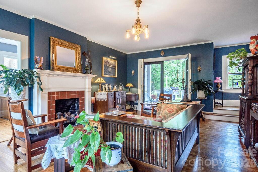 832 4th Avenue - Photo 4