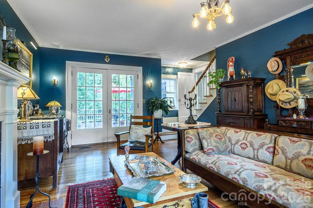 832 4th Avenue - Photo 6