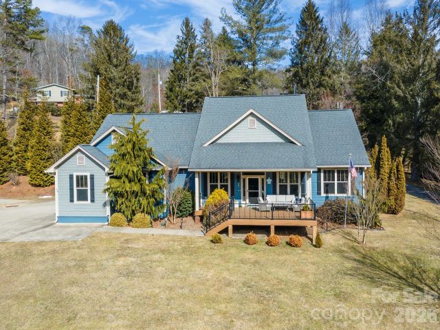 18 Hoye Lane, Candler, NC, 28715