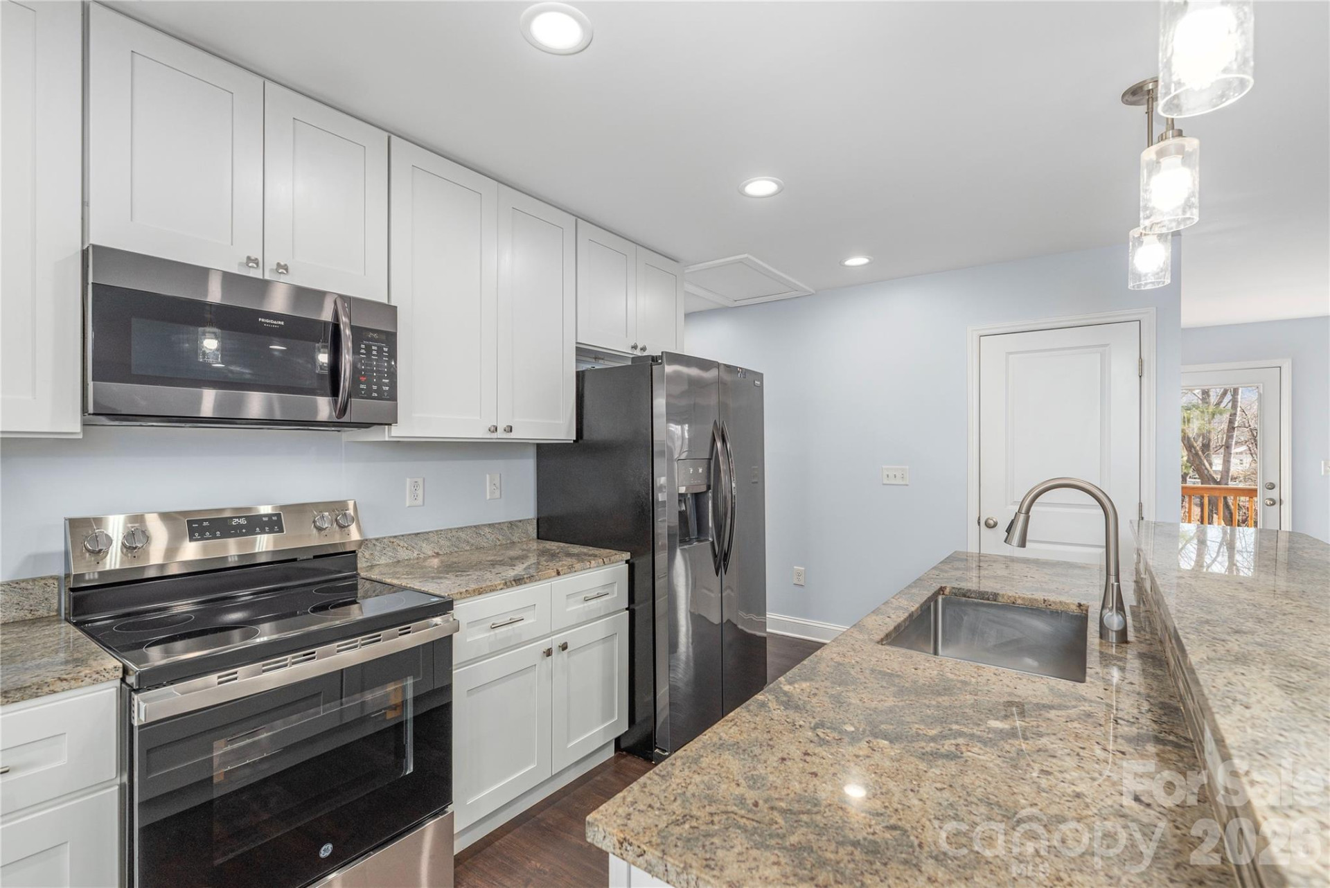 113 Tail Feather Lane - Photo 11