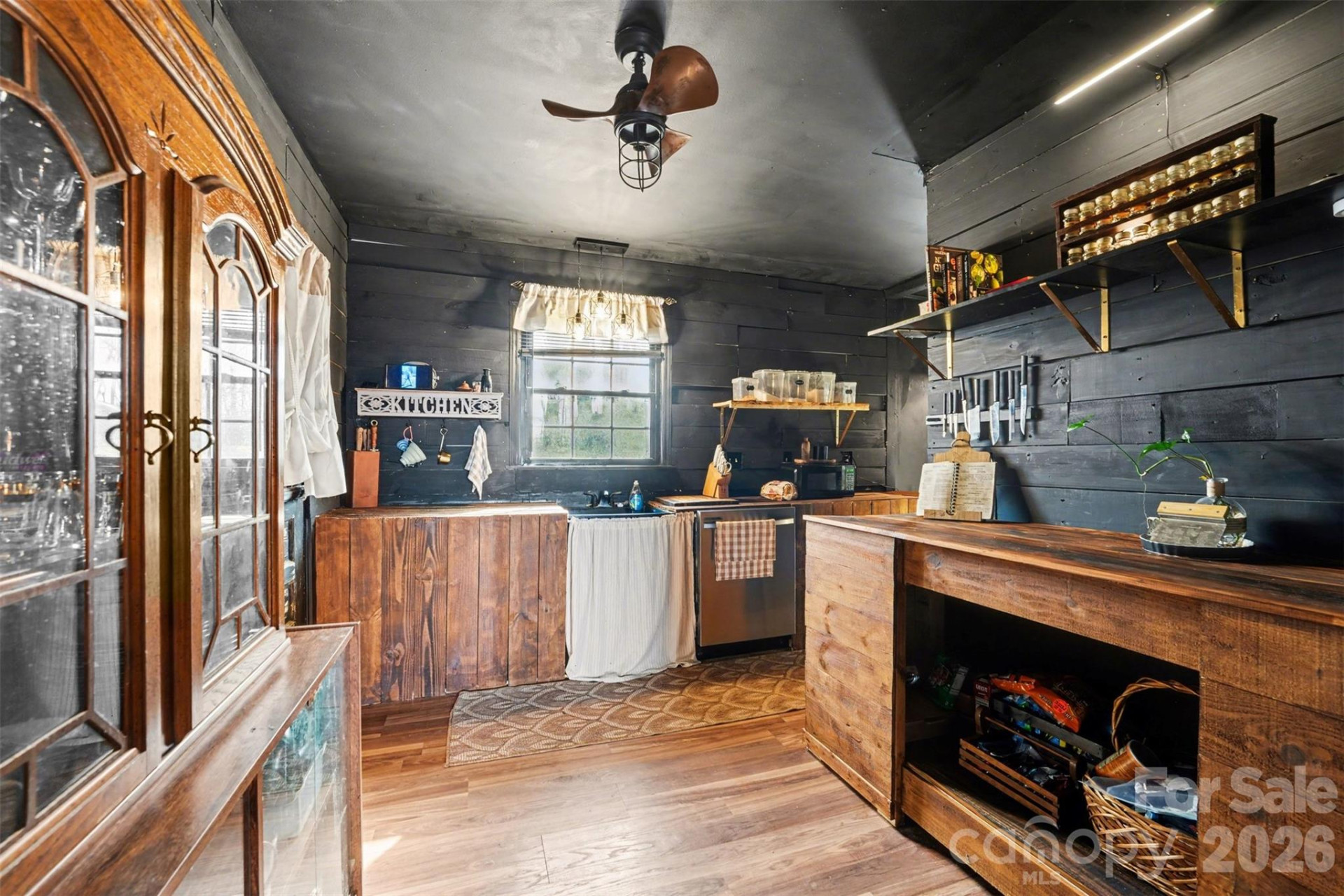 5475 Pine Ridge Drive - Photo 11