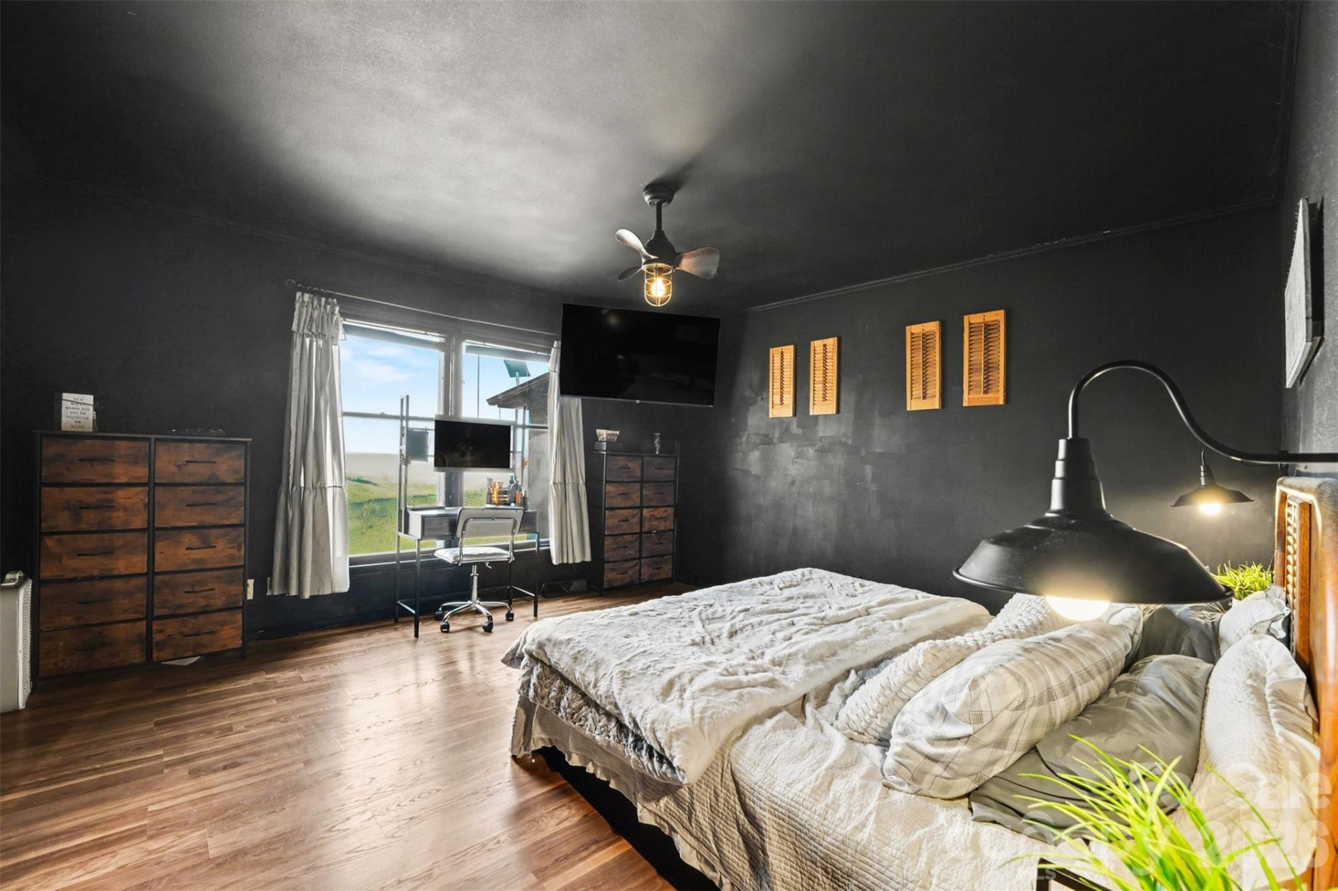 5475 Pine Ridge Drive - Photo 12