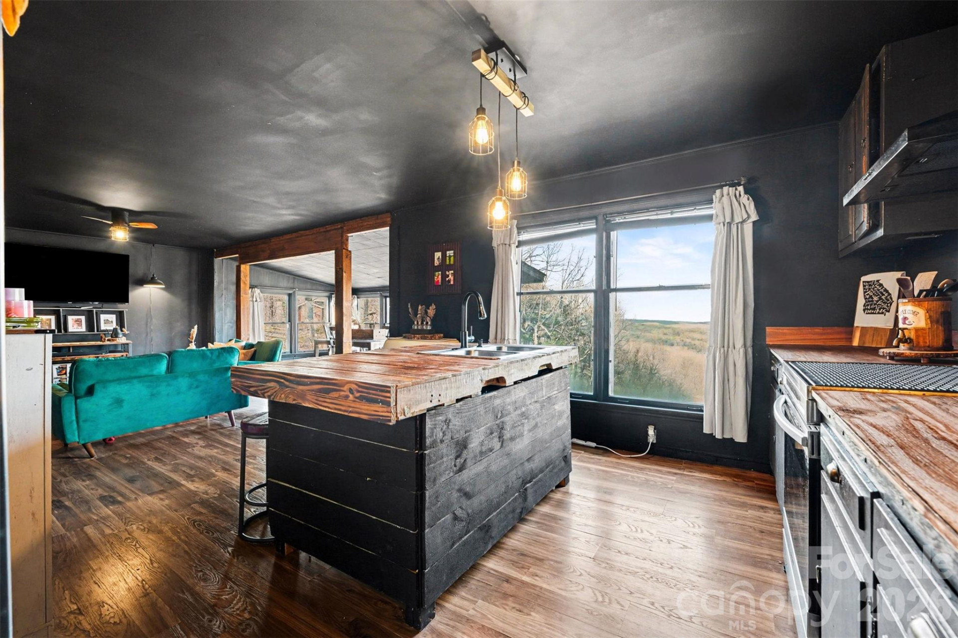 5475 Pine Ridge Drive - Photo 10