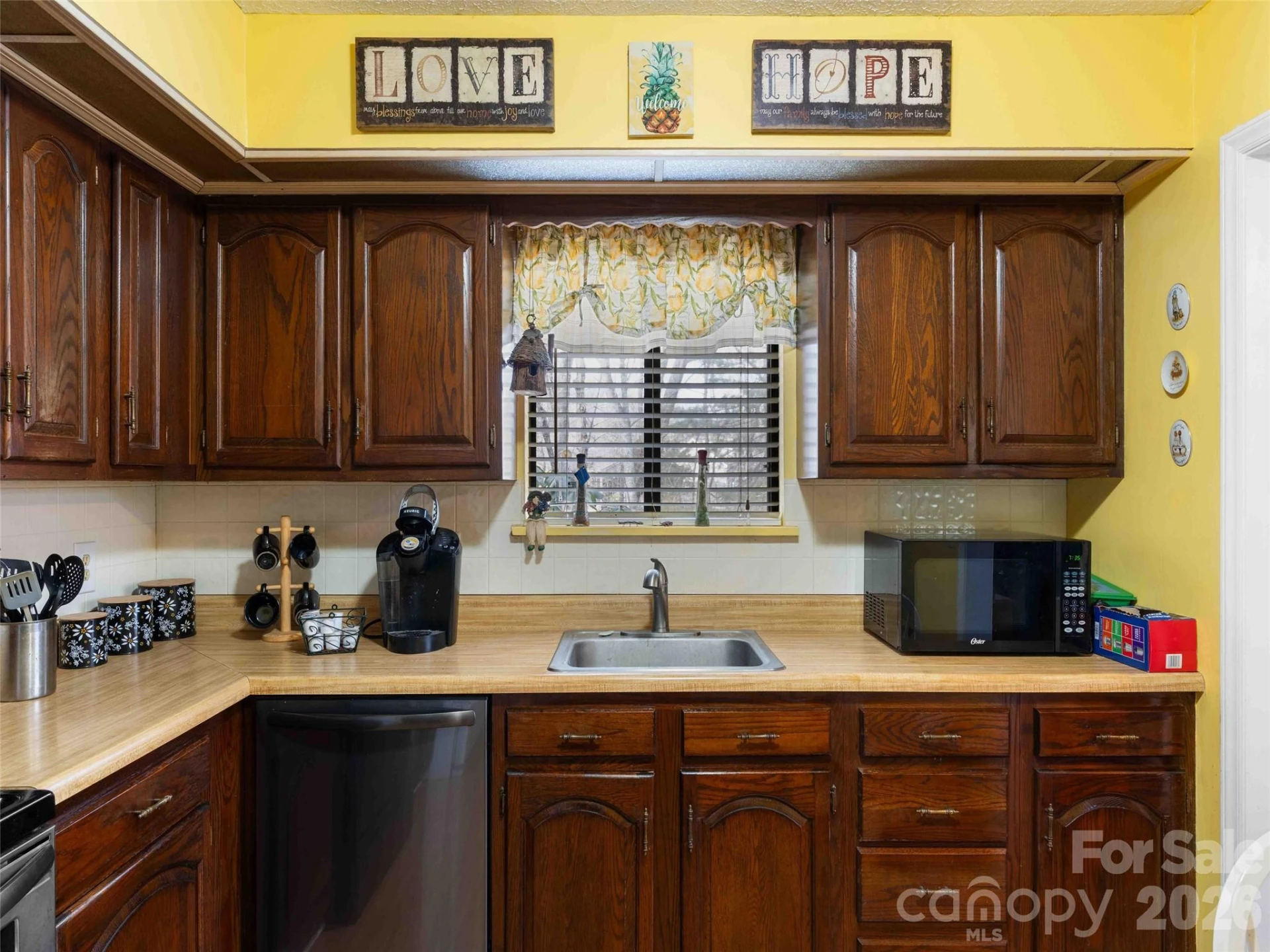193 Freedom Road - Photo 13