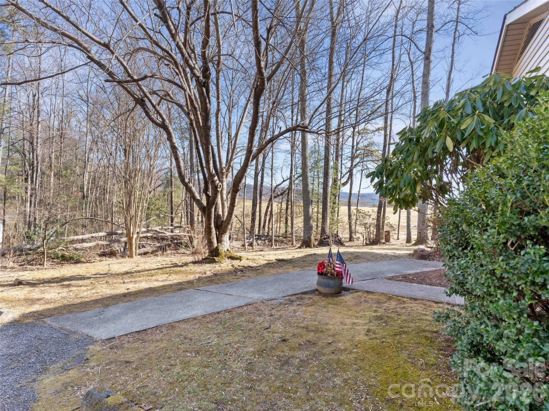 193 Freedom Road - Photo 4