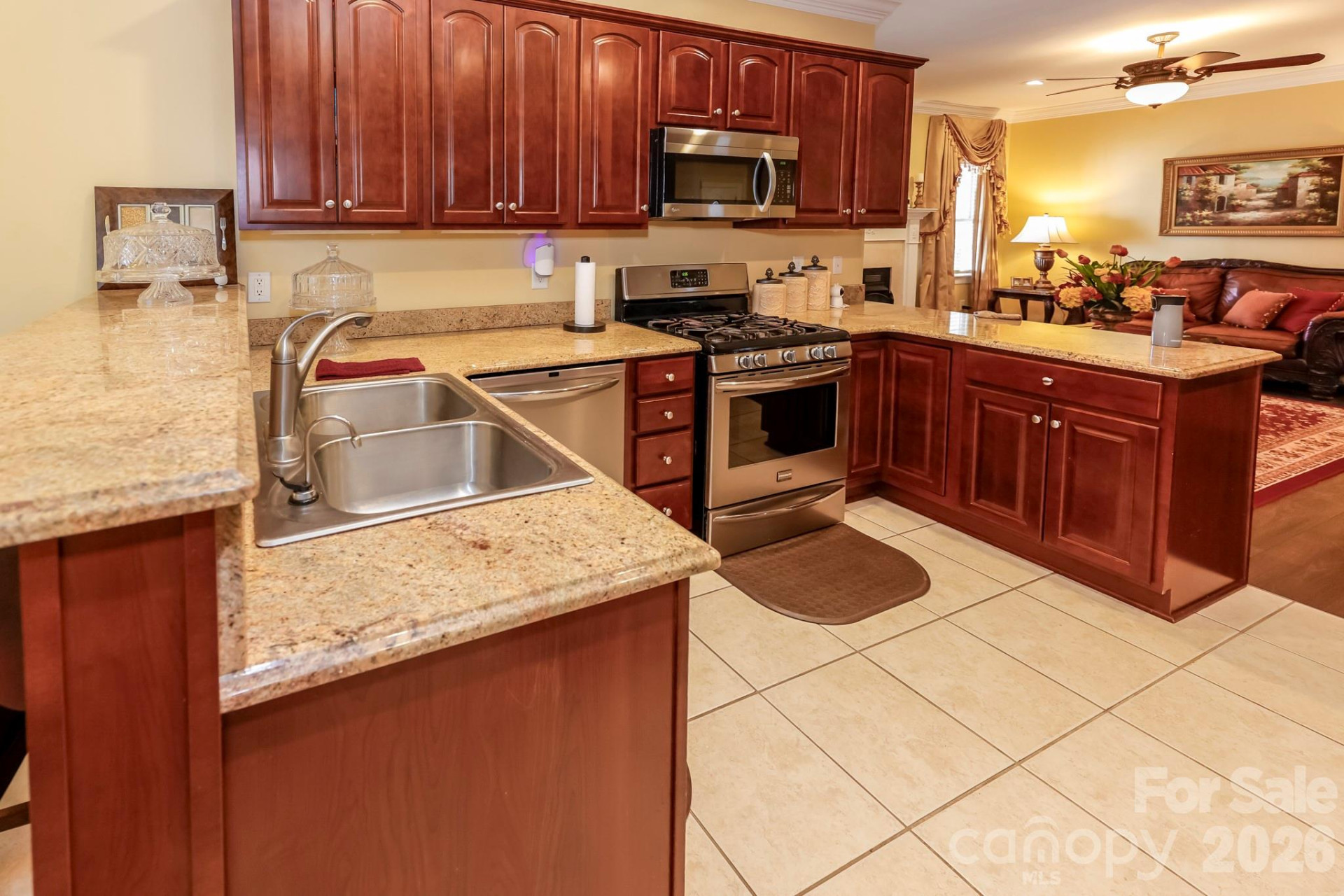 231 Sherry Street - Photo 6