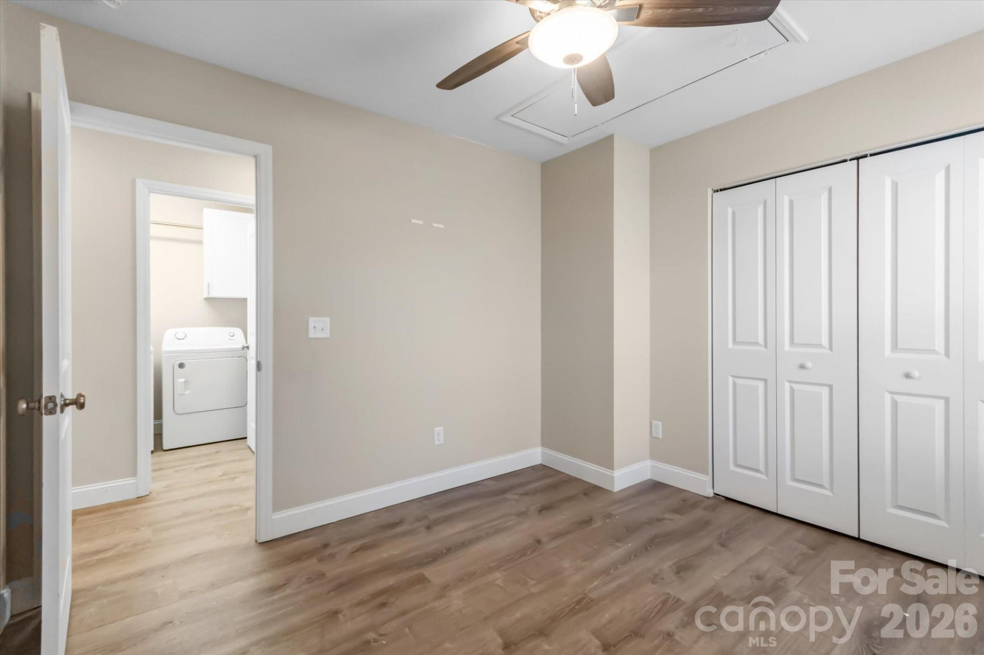 127 Hawthorne Drive - Photo 23