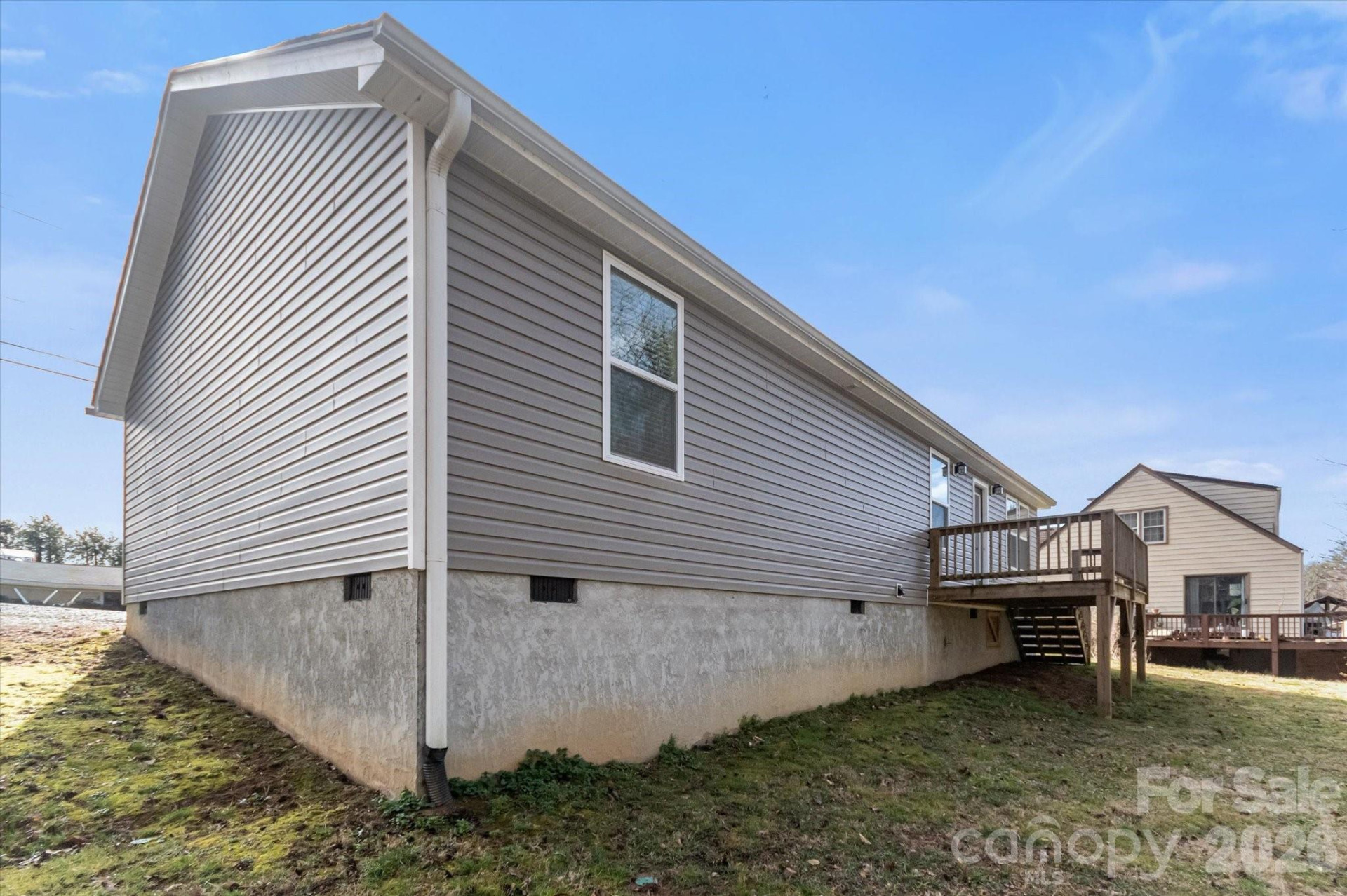 127 Hawthorne Drive - Photo 5