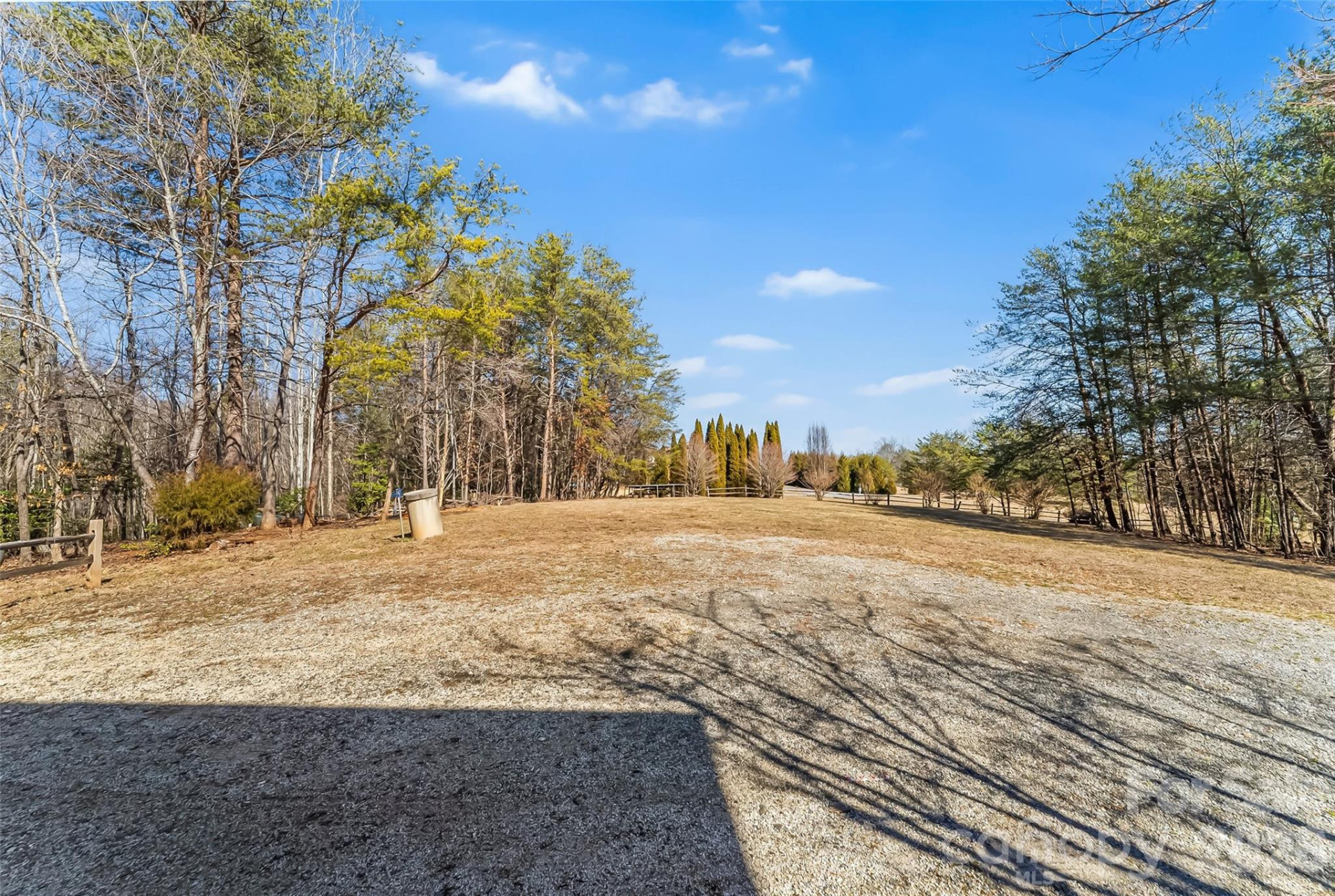 460 Cascades Parkway - Photo 32