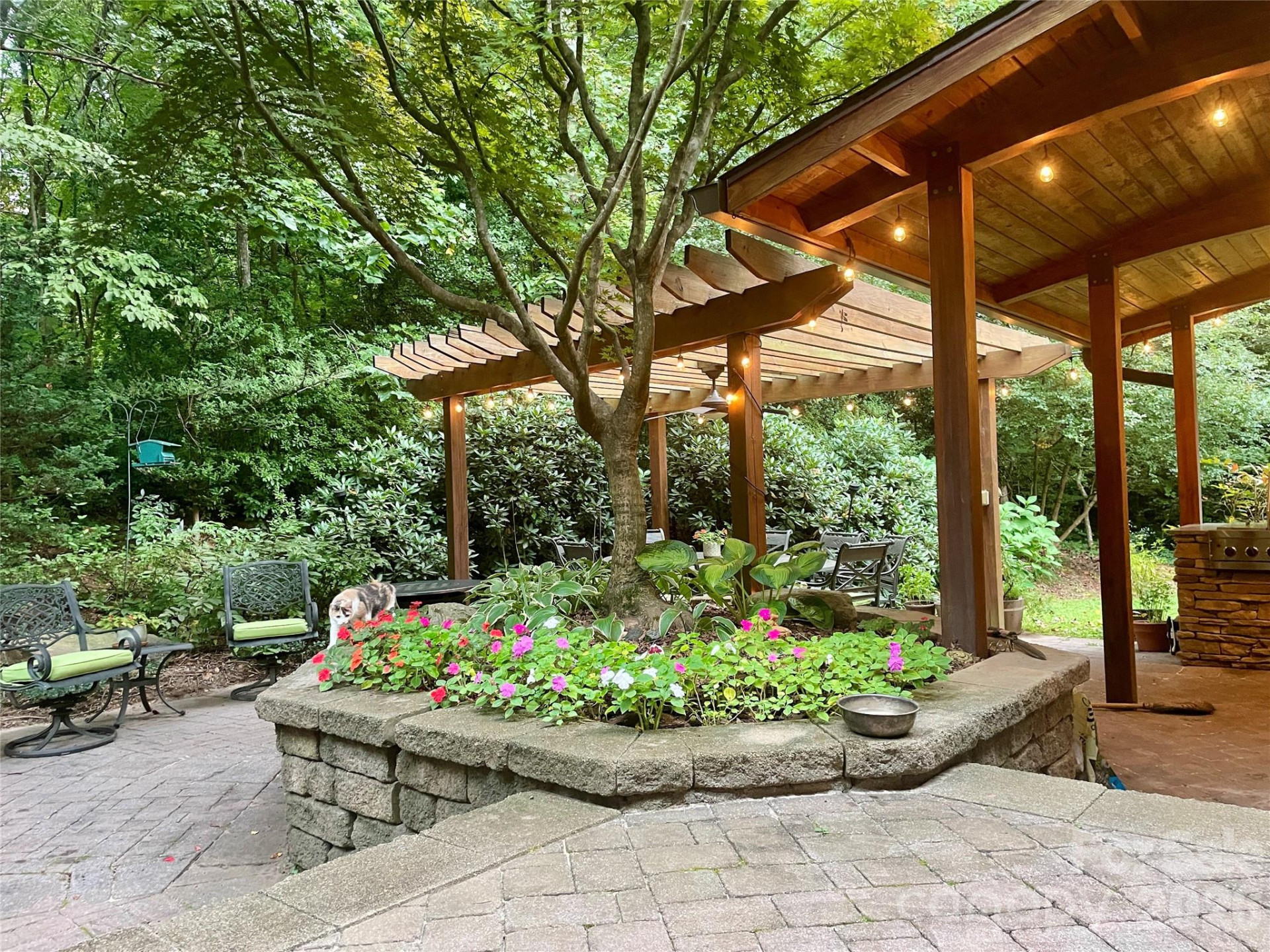 112 Parkland Street - Photo 26