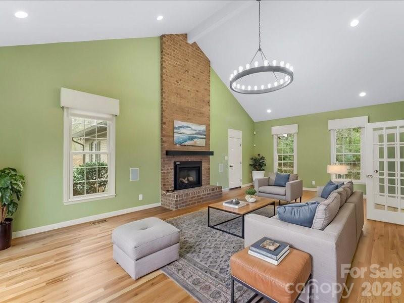 112 Parkland Street - Photo 5