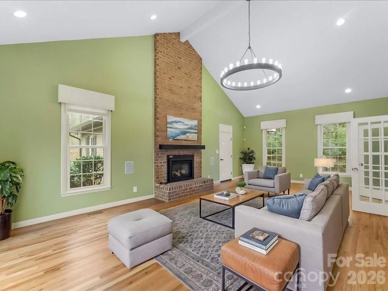 112 Parkland Street - Photo 5
