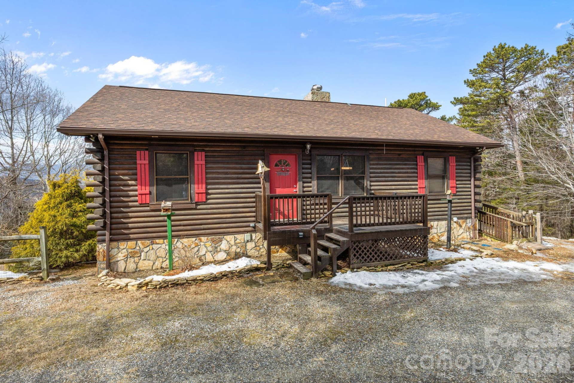 951 Pine Tree Road - Photo 2