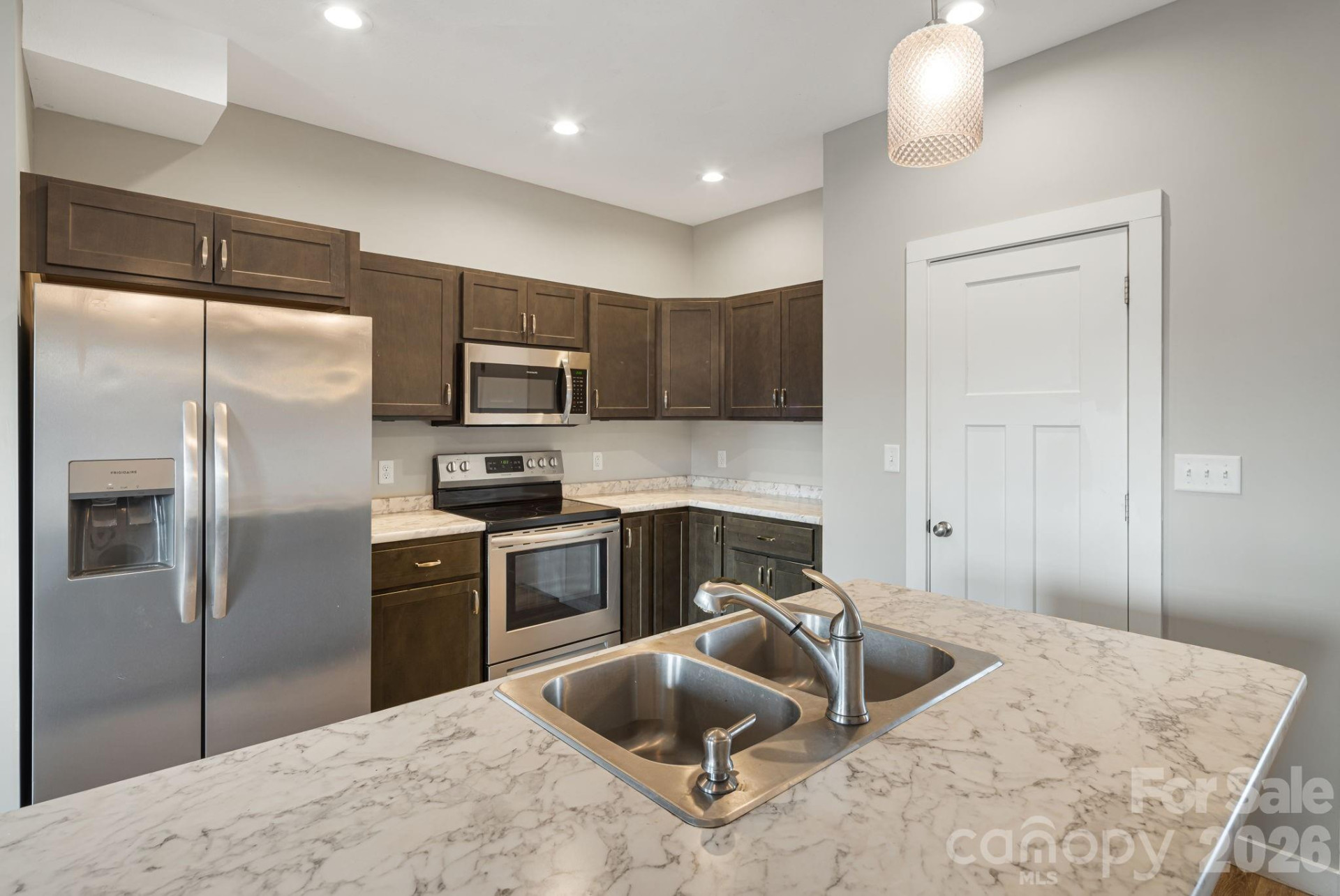 283 Tipton Hill Road - Photo 10