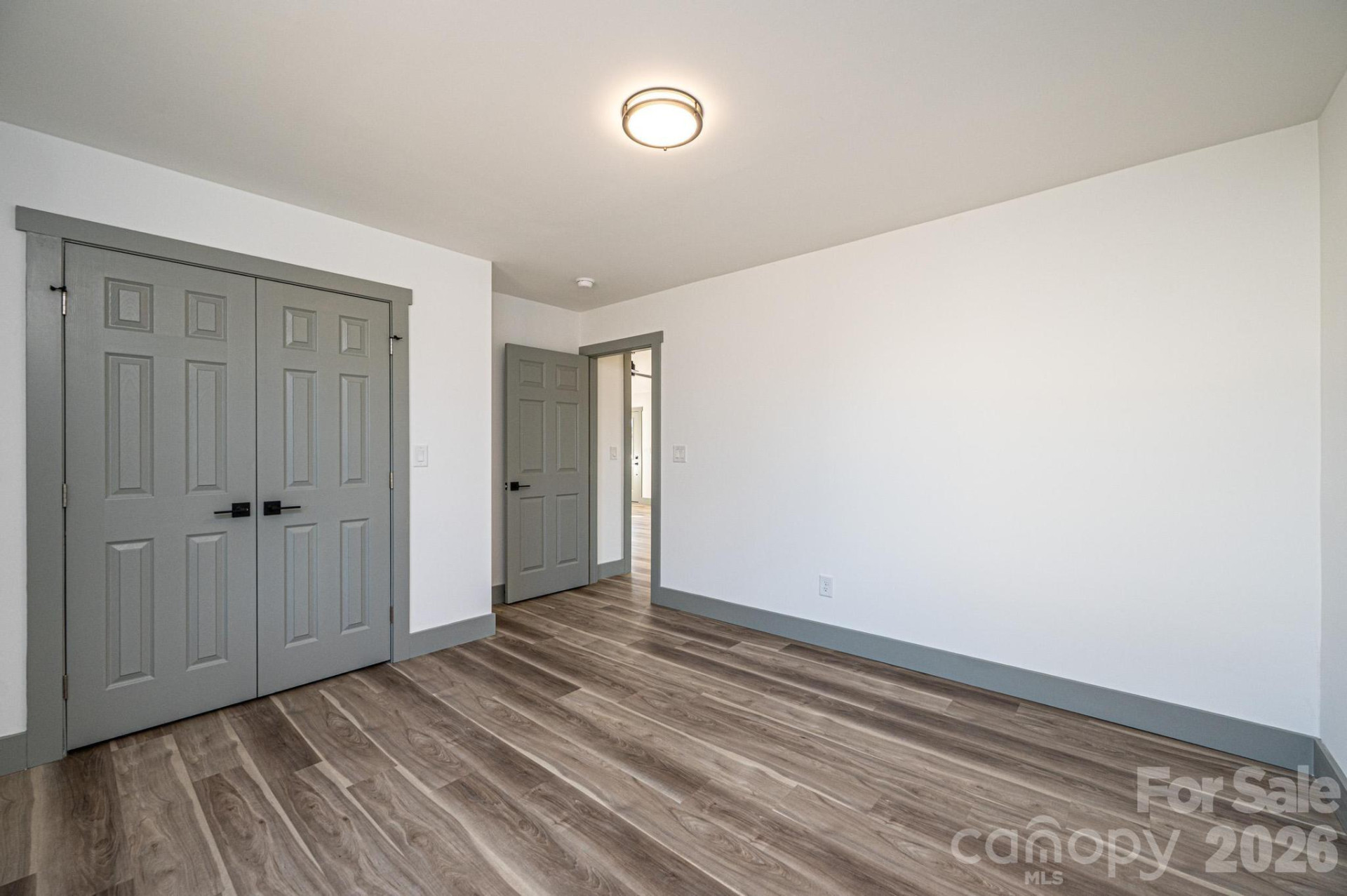 7592 McDuffy Road - Photo 14