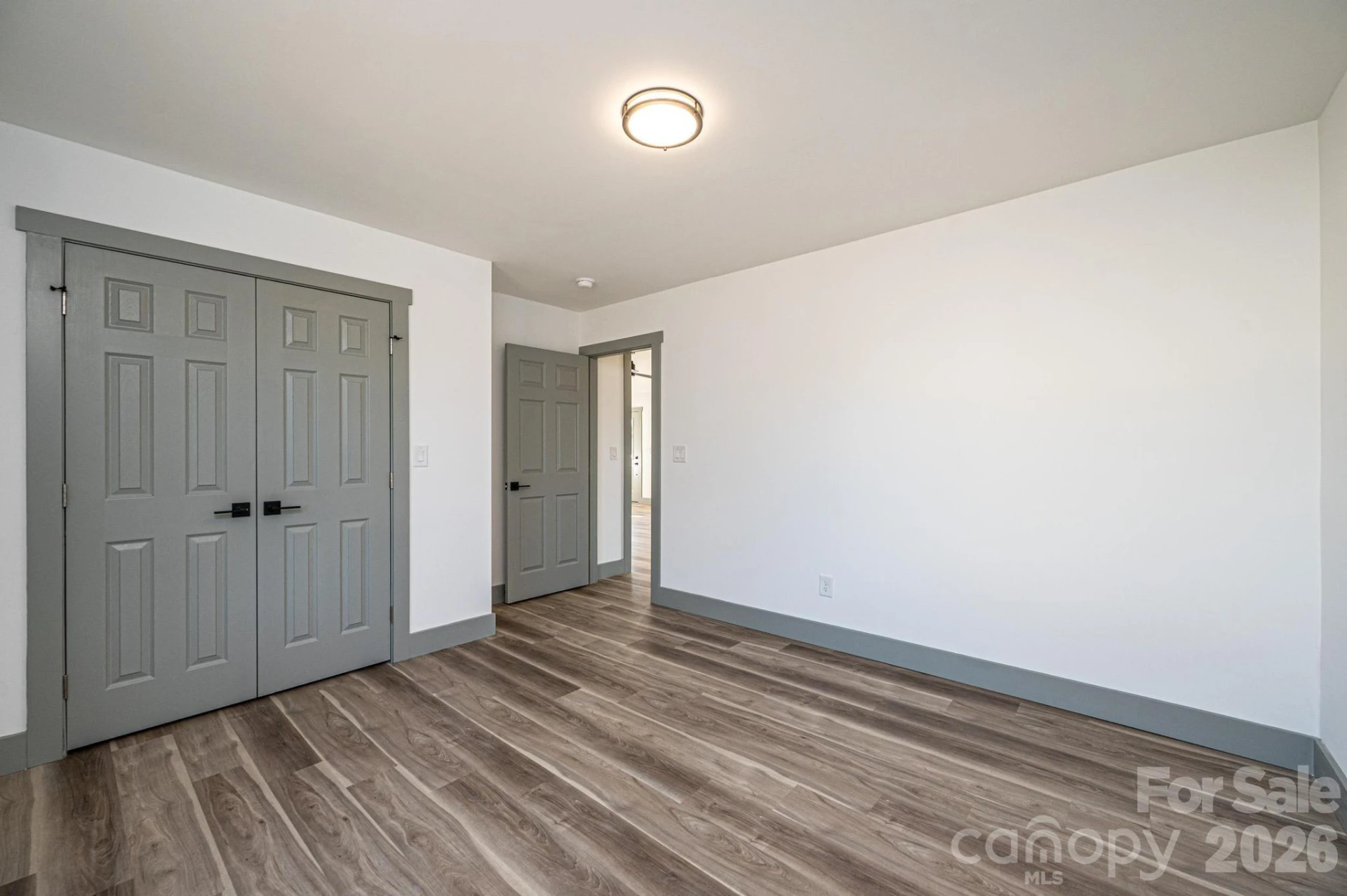 7592 McDuffy Road - Photo 14