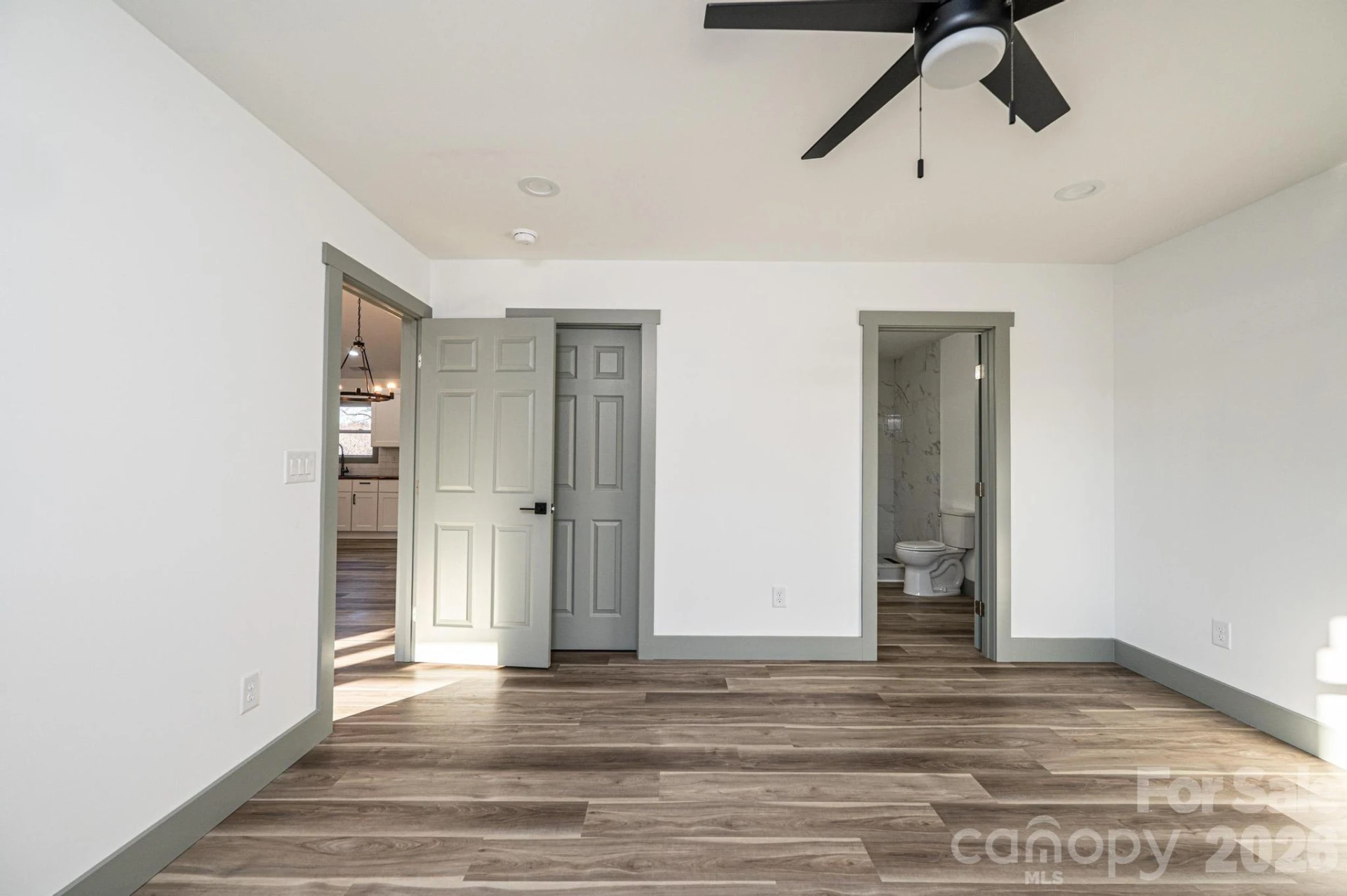 7592 McDuffy Road - Photo 10