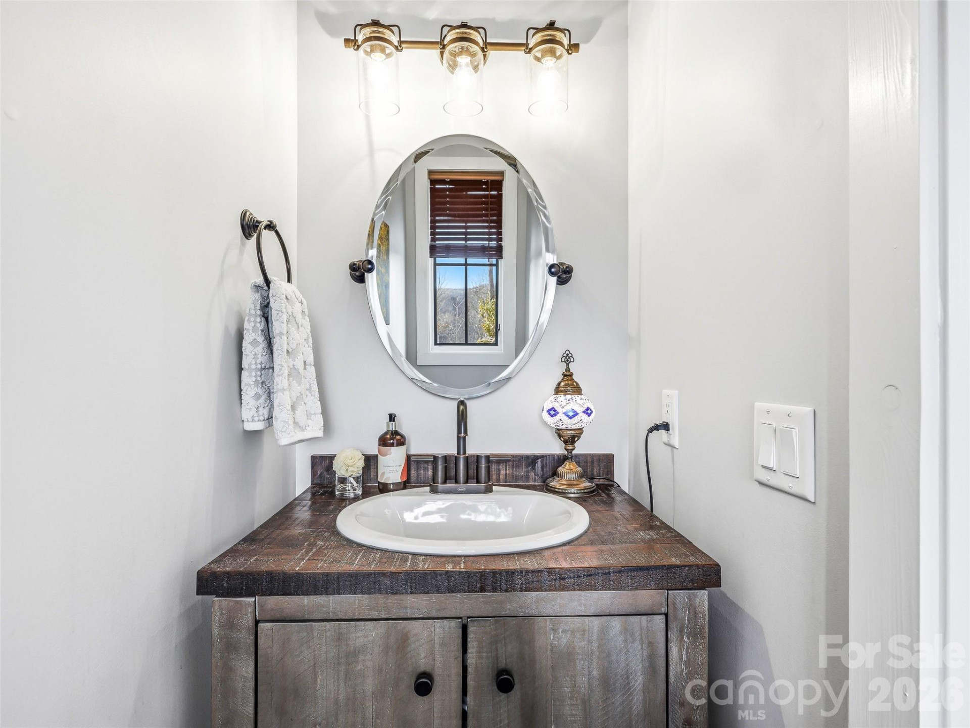 1839 Grandview Drive - Photo 33