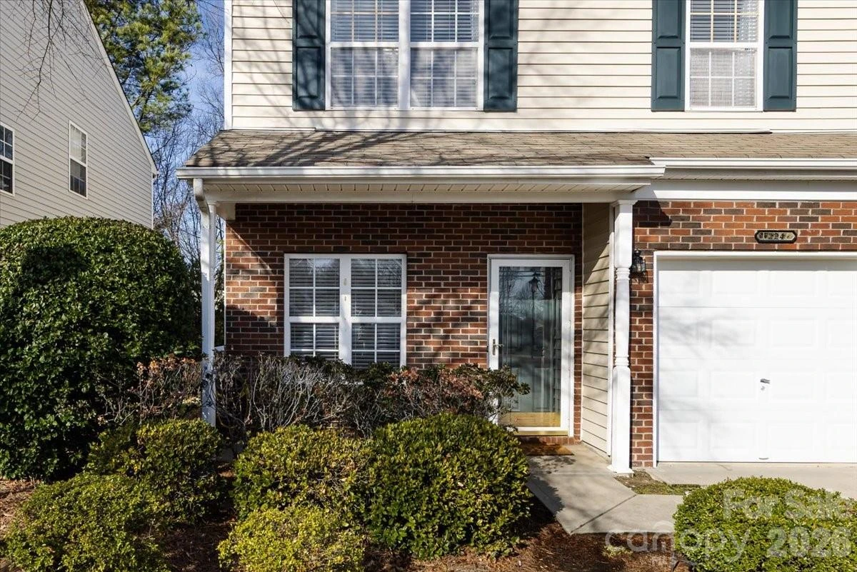 224 Azteca Drive - Photo 2