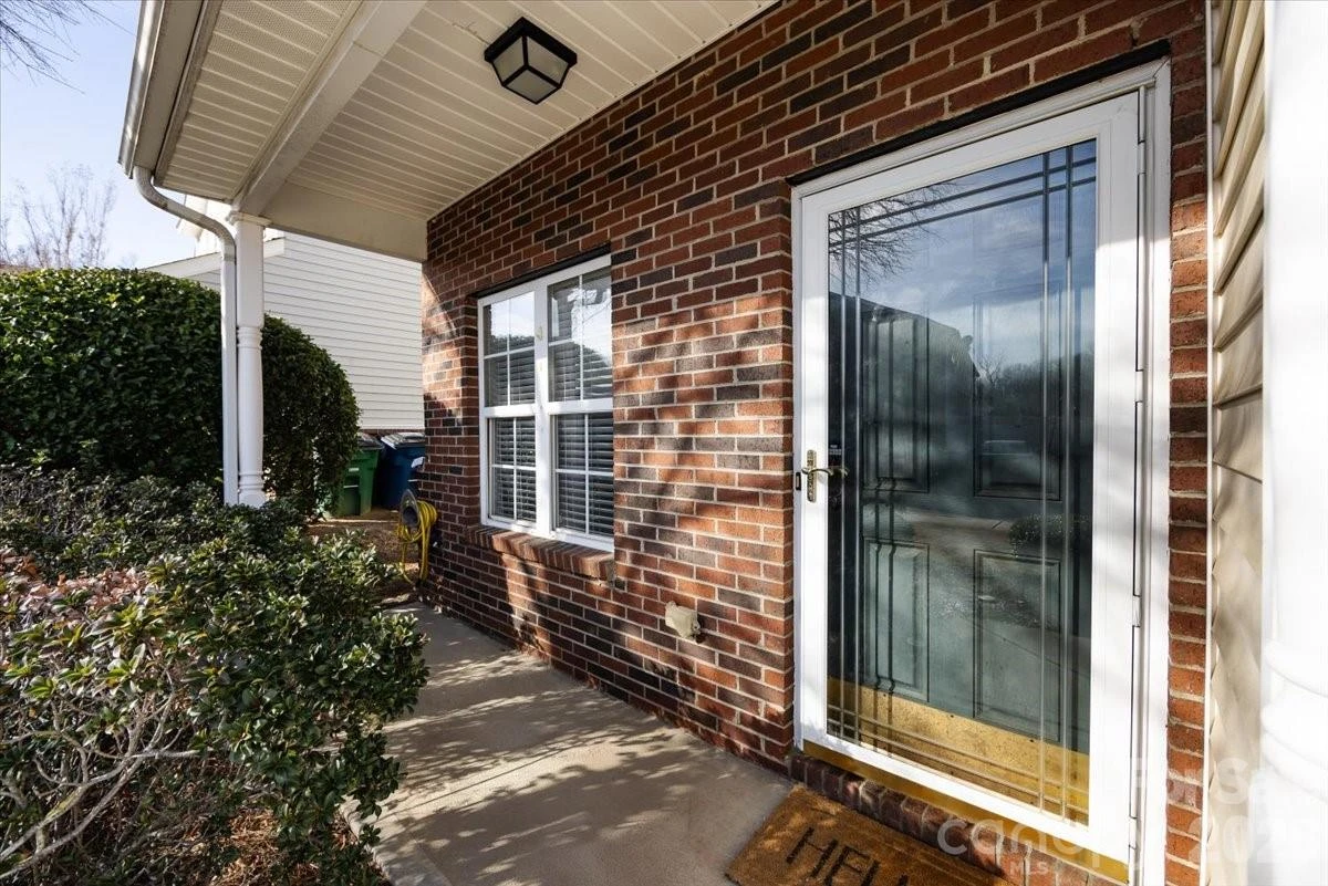 224 Azteca Drive - Photo 3