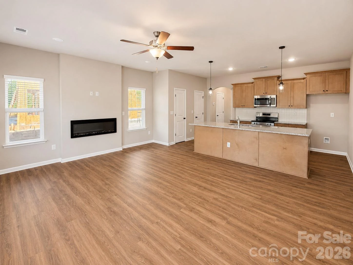 5905 Wallace Avenue - Photo 2